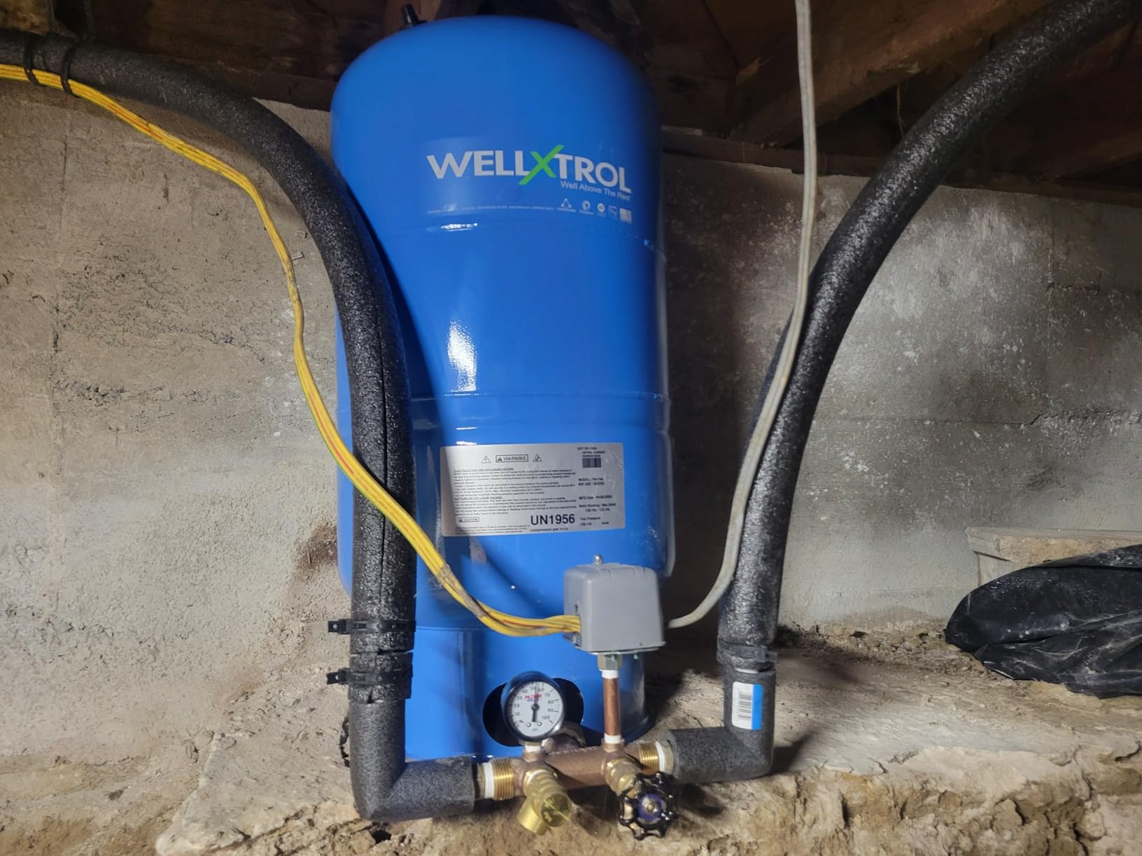 WX 202 Amtrol 20 Gallon Well-X-Trol free standing Water Well PRESSURE TANK customer photo 2