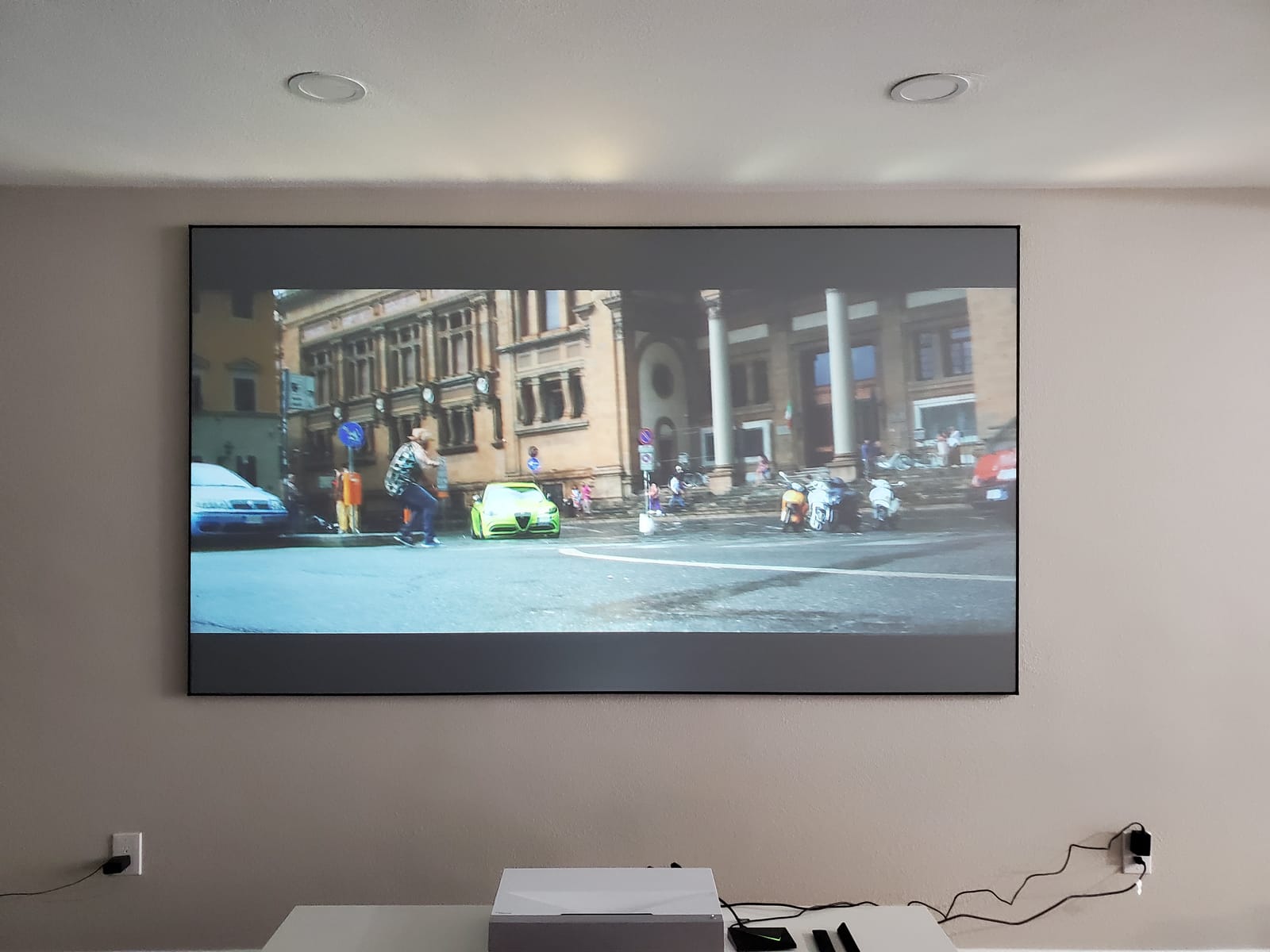 Elite Screens Aeon CineGrey 3D 120