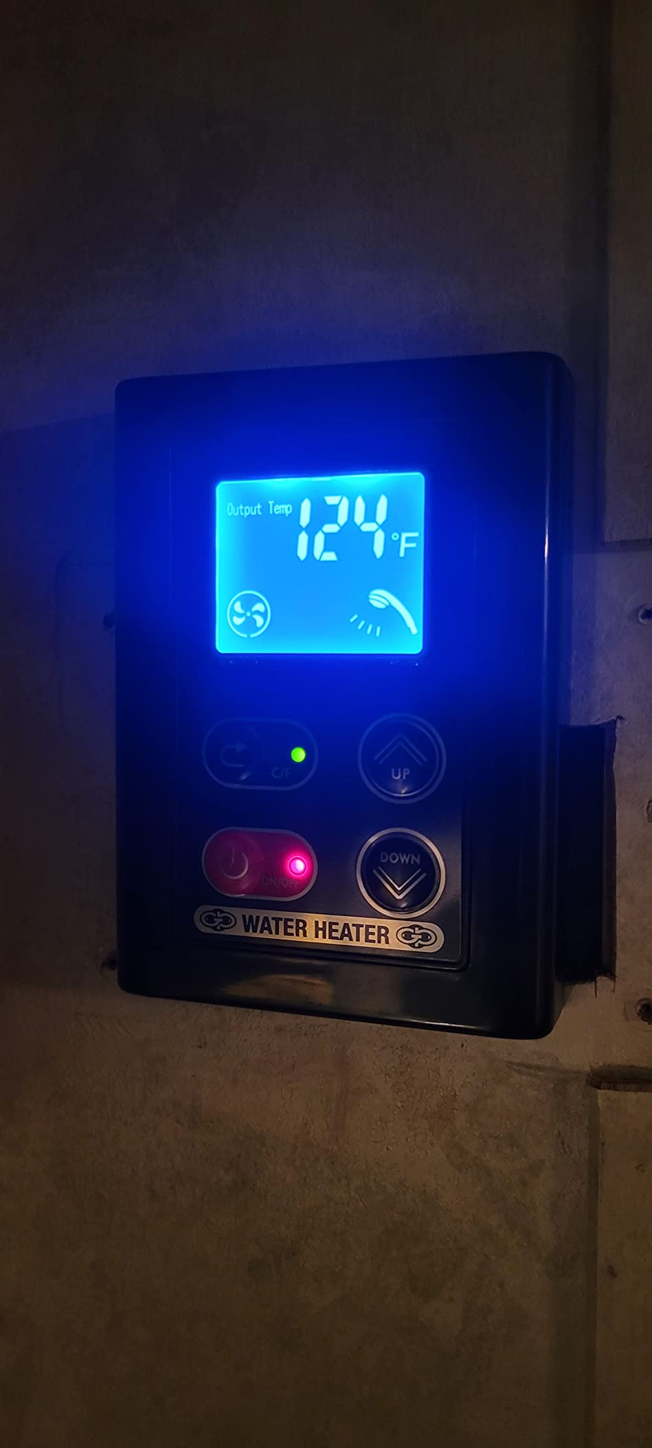 GIRARD Tankless RV Water Heater, 12V Power, 42,000 BTUs, Quiet Operation, Onboard Microprocessor, Digital User Control Panel, Freeze Protection, Easy Installation - 2022107534 customer photo 1