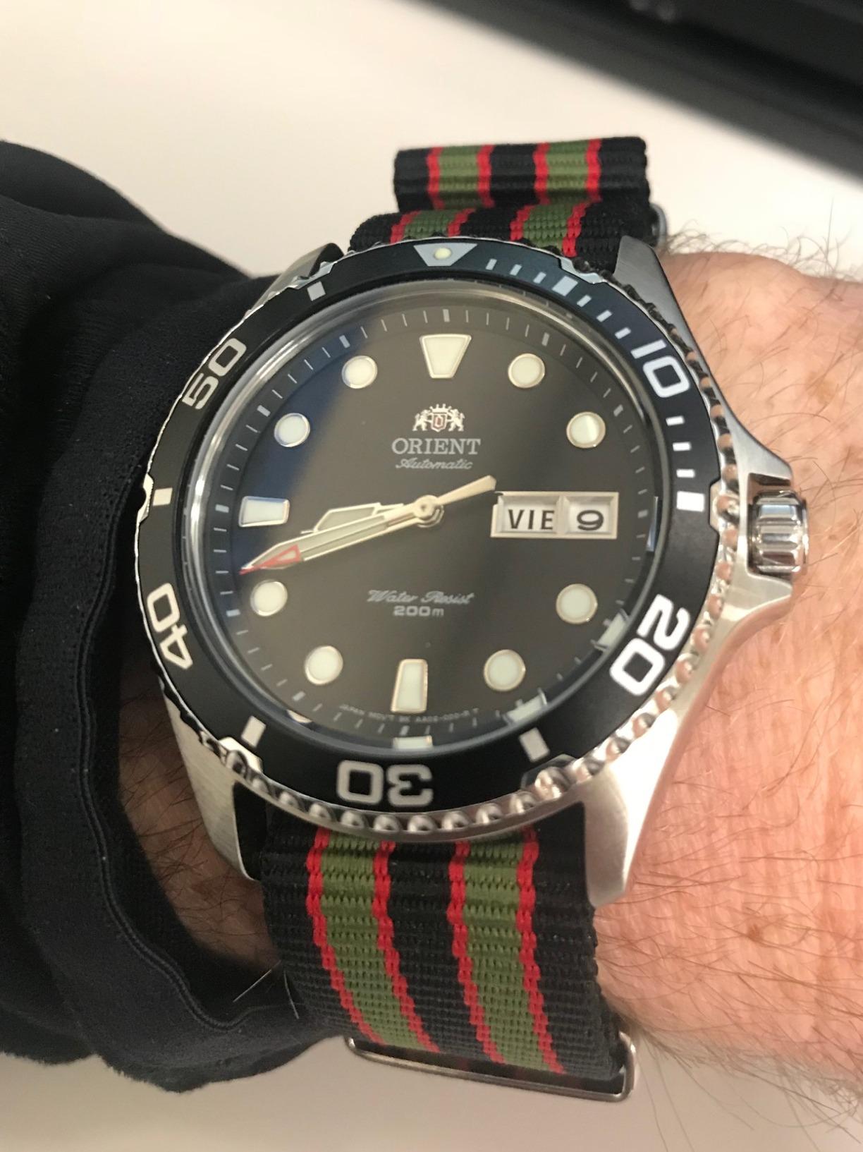 AA02 Diver | Automatic/Hand-Winding Movement | 41.5 mm Diver Style Watch | 200 m Water Resistance | Stainless Steel Case customer photo 2