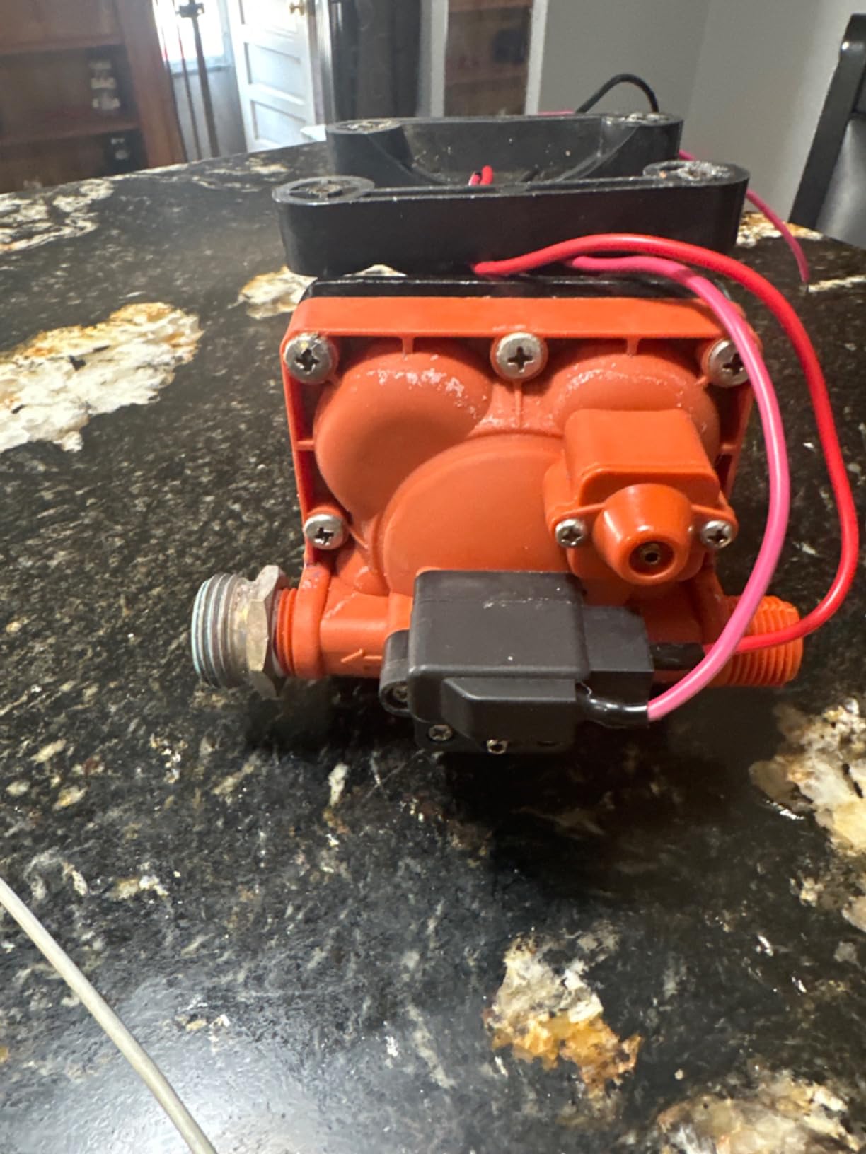SEAFLO 42 Series 12V RV Water Pump, 3.0 GPM 55 PSI, 4-Year Warranty, On-Demand Fresh Water Pressure Pump with Bypass, Self-Priming for RVs, Boats, Marine & Off-Grid Use, UL Listed customer photo 1