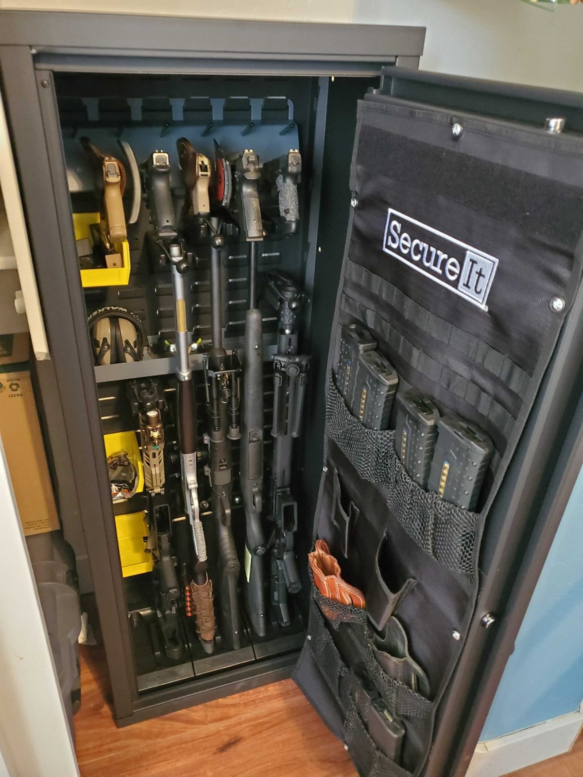 SecureIt Agile Model 52 - Modular Fast Access Gun Safe. Easy delivery via UPS, ships flat, assembles anywhere. New Biometric Keypad for convenience. Larger buttons for fast access ease. customer photo 1