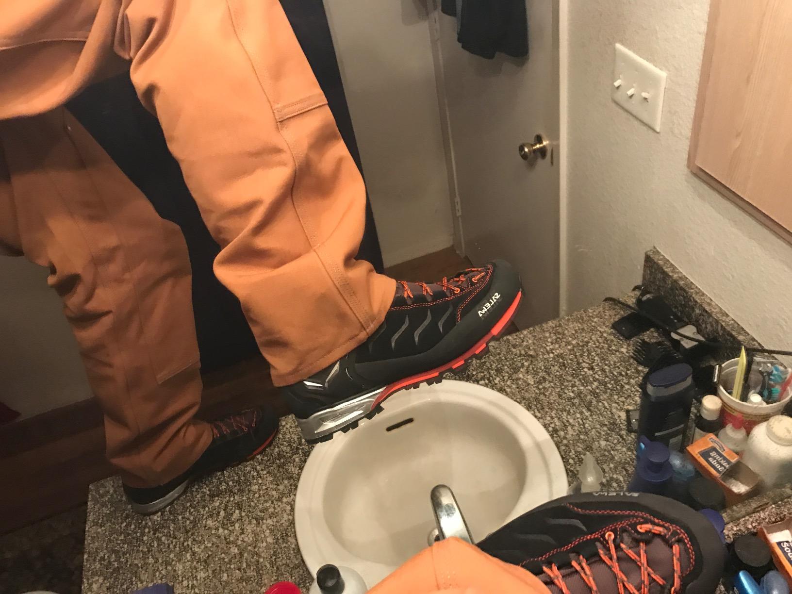Salewa Mountain Trainer Mid Gore-TEX Boots Mens customer photo 2