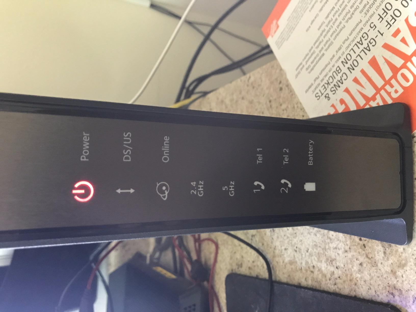NETGEAR Nighthawk Cable Modem WiFi Router Combo with Voice C7100V - Supports Xfinity Cable & Voice Plans Up to 600Mbps, 2 Phone Lines, AC1900 WiFi Speed, DOCSIS 3.0 customer photo 2