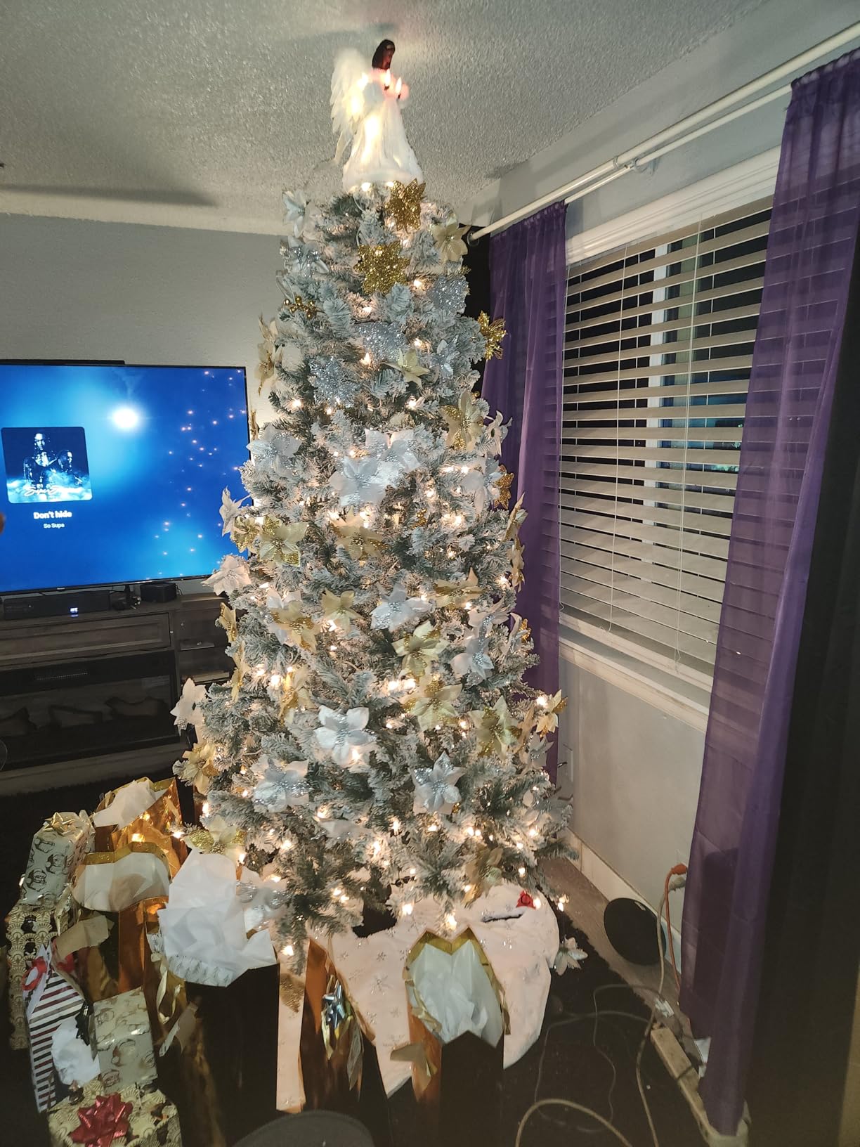 Puleo International Rotating Tree Stand for Artificial Christmas Tree customer photo 2