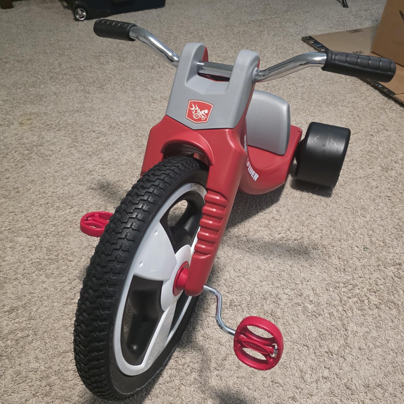 Radio Flyer Big Flyer Sport, for Kids 3-7, Tricycle for Kids | Chopper-Style Tricycle with 16-Inch Front Wheel, Adjustable Seat, Chrome Handlebars, Removable Racing Pennant customer photo 1