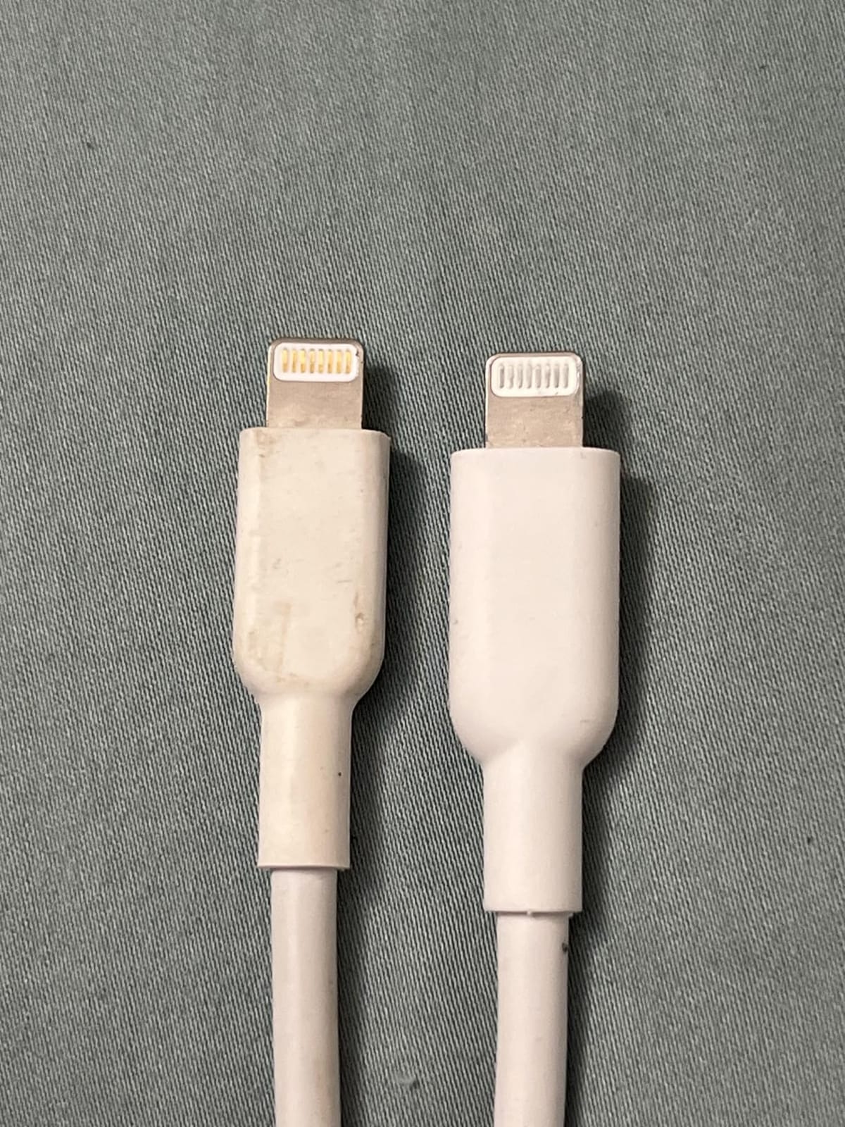 Anker Powerline II Lightning Cable, MFi-Certified (6 ft, White) customer photo 1