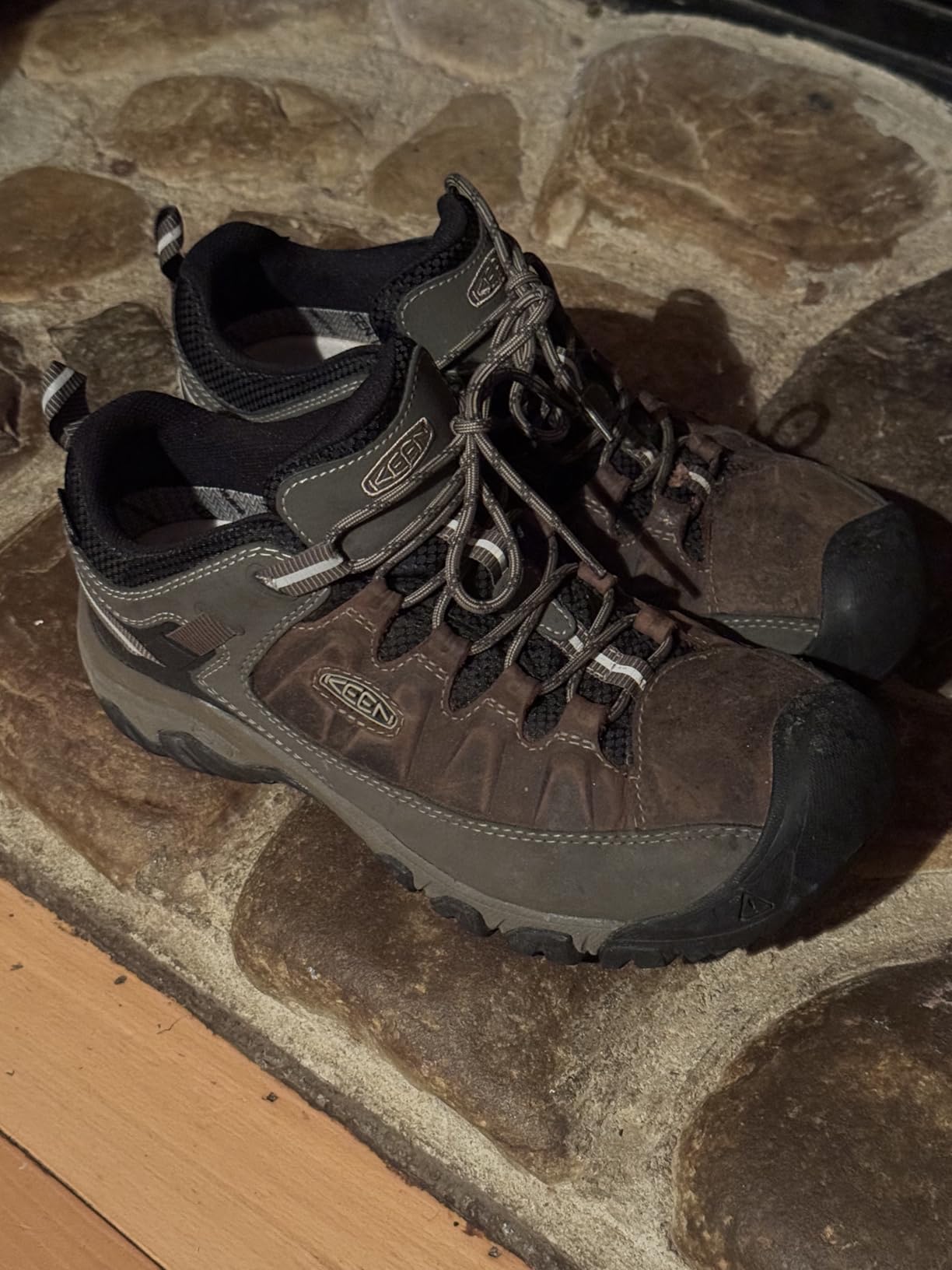 KEEN Men's Targhee 3 Low Height Waterproof Hiking Shoes customer photo 2