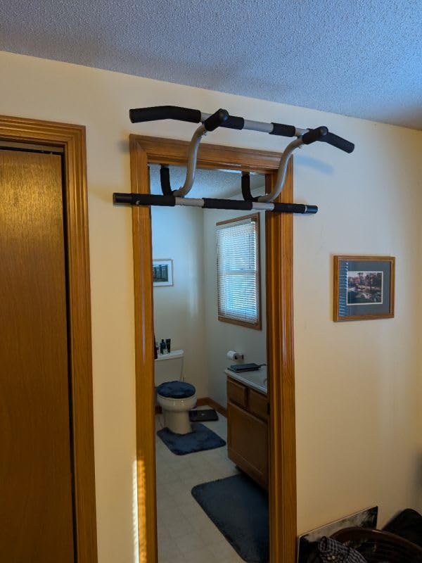 Ultimate Body Press XL Doorway Pull Up bar with Elevated bar & Adjustable Width customer photo 2