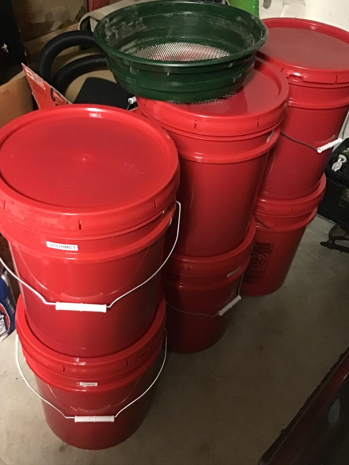 ePackageSupply 5 Gallon Bucket - Food Grade w/Lid BPA-Free, 6 Pack - White customer photo 1