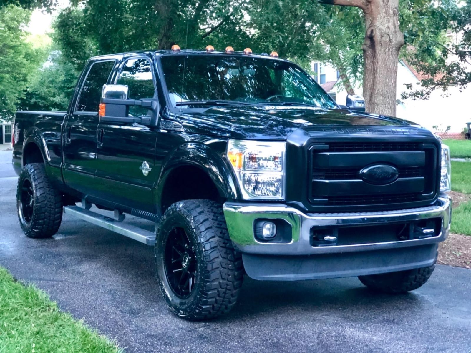 Readylift 66-2726 2.5” Leveling Kit with Track Bar Relocation Bracket for 2011-2020 Ford Super Duty F250 and F350 4WD trucks customer photo 1