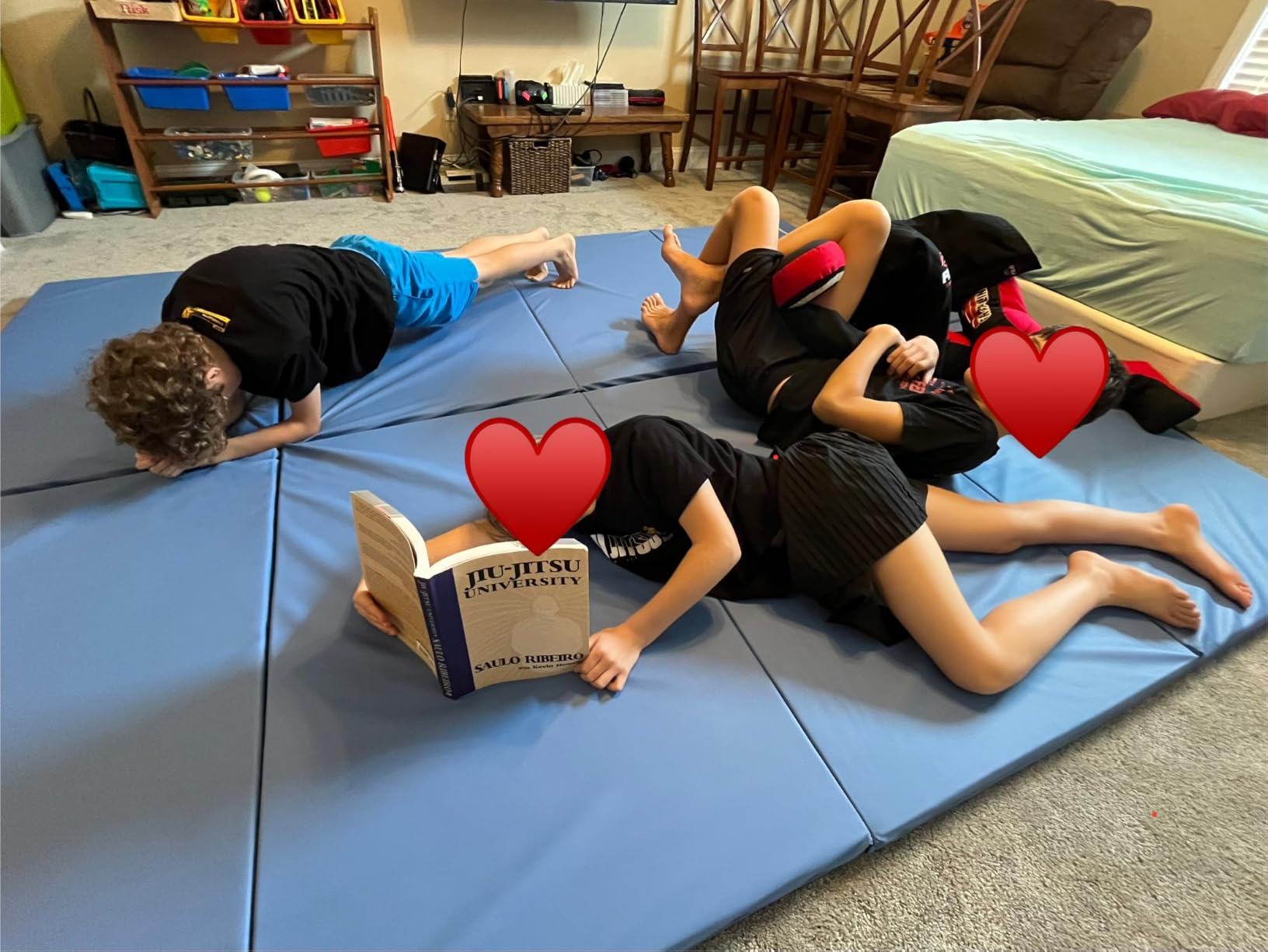 BalanceFrom 10x4 Feet 4-Panel Folding Gymnastics Mat – 2-Inch Thick Pad with Vinyl Surface and Carrying Handles for Tumbling, Yoga, Pilates, Home Workouts, and Martial Arts customer photo 2