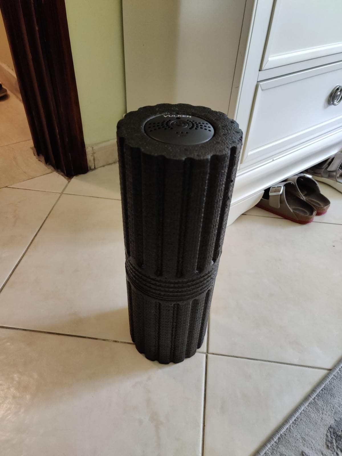 Vulken Vibrating Foam Roller, 17