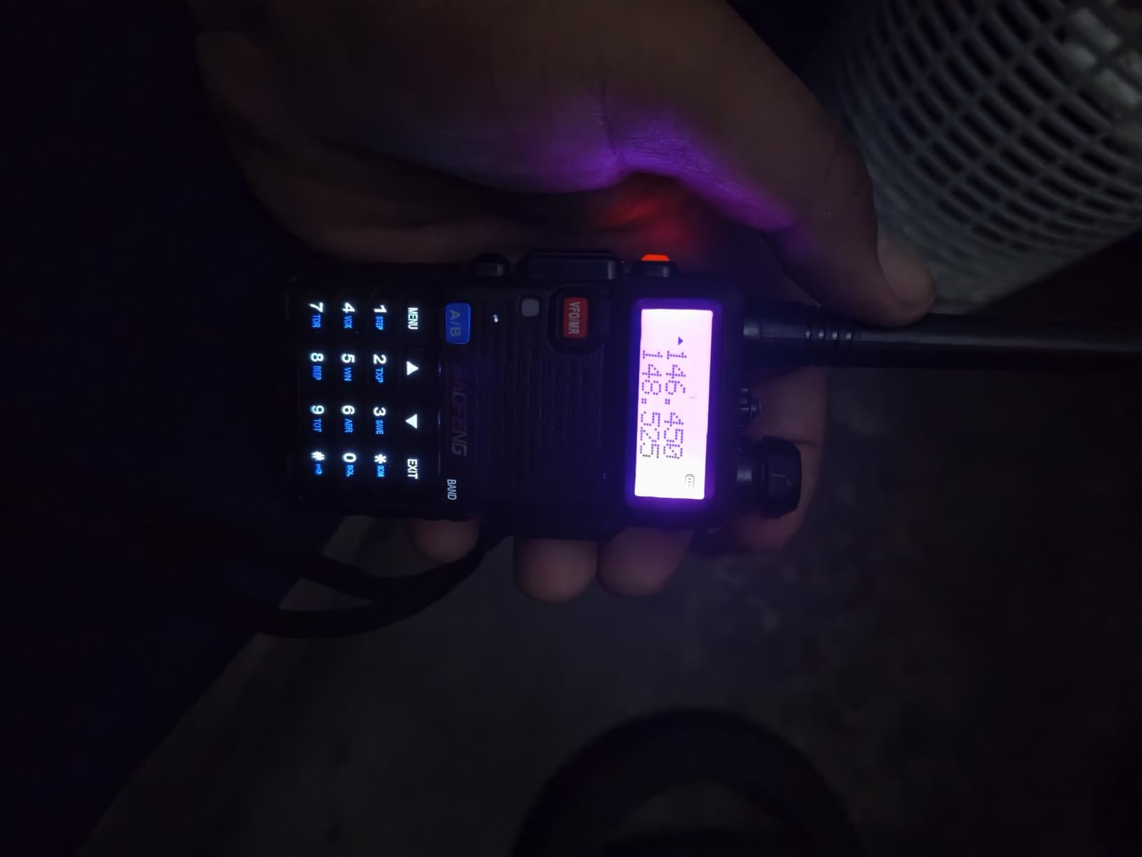 Baofeng UV-5R Ham Radio Handheld, Dual Band Two Way Radio (Black) customer photo 2