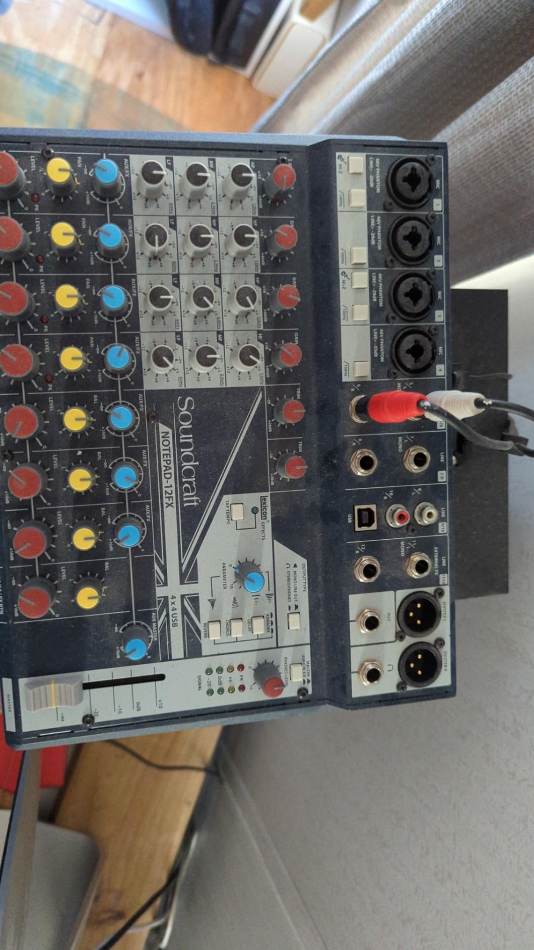 Soundcraft Notepad-12FX Small-format Analog Mixing Console with USB I/O and Lexicon Effects customer photo 1