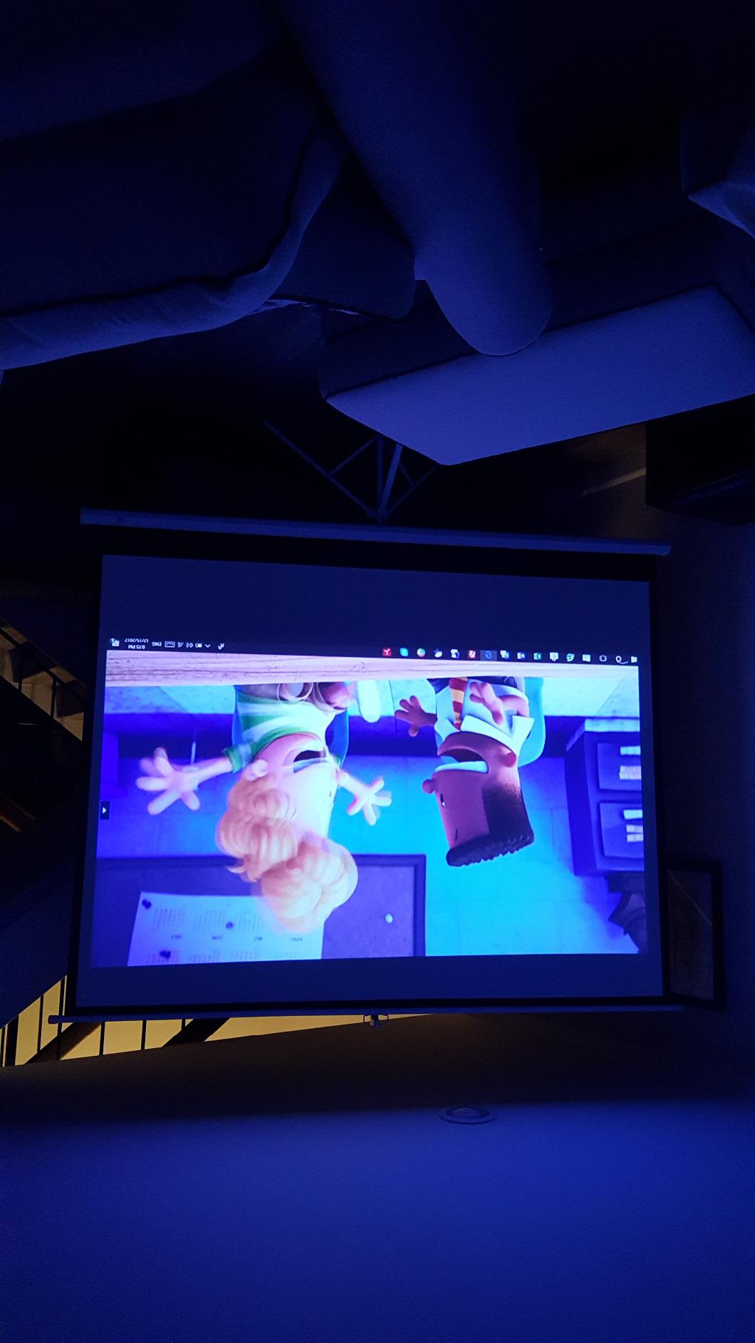 Akia Screens 100 Inch Projector Screen with Stand, 4:3 HD, Tripod Pull-Up Portable Screen, 1.1 Gain, Wrinkle-Free, Indoor Outdoor, AK-T100SB1. customer photo 1