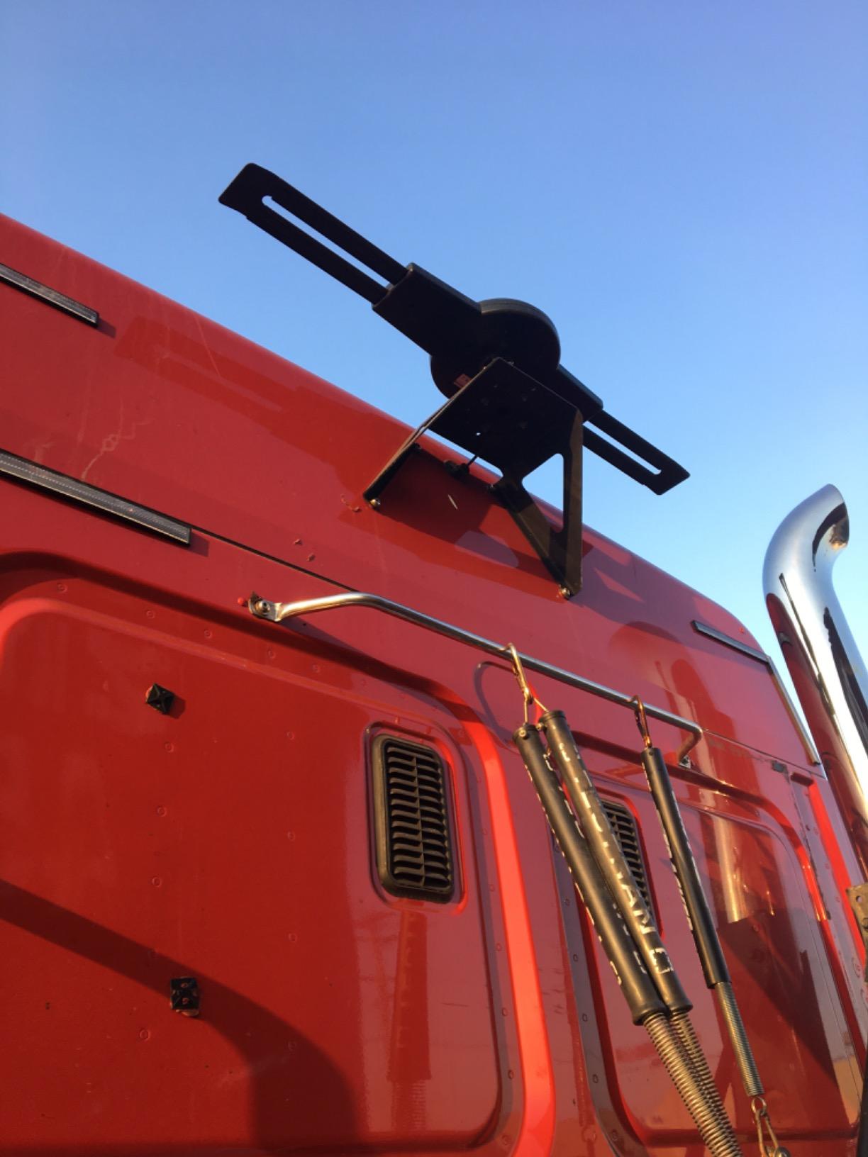 Amplified RV Antenna by Continu.us | CA1500 Digital TV 360° Reception, 55 Mile Range, Power Amplified Recreational Vehicle HD Caravan Antenna. Portable, Compact & Waterproof. (Black) customer photo 1