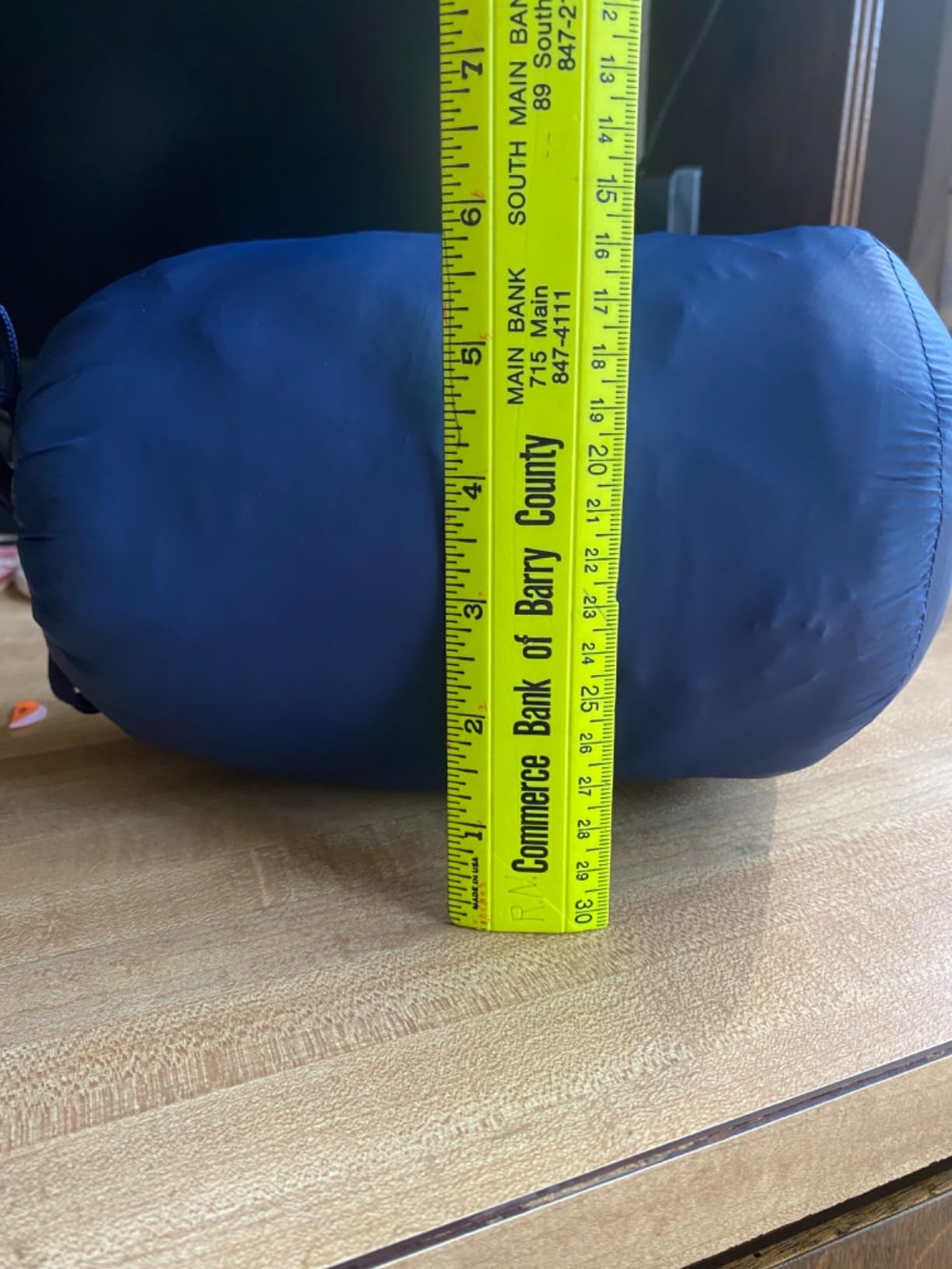 Amazon Essentials Men's Lightweight Water-Resistant Packable Hooded Puffer Jacket customer photo 2