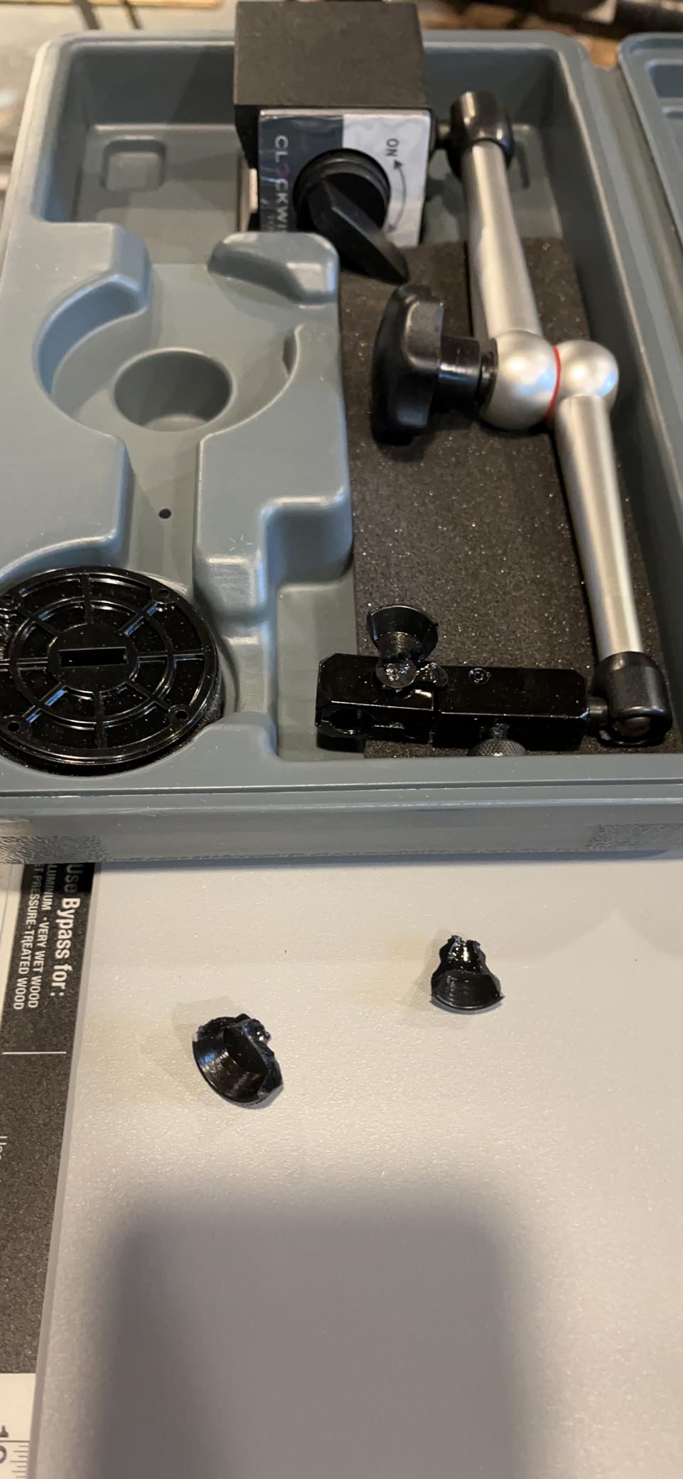 Clockwise Tools Dial Indicator with Magnetic Base Holder Stand, DIMR-0105 0-1 inch customer photo 2