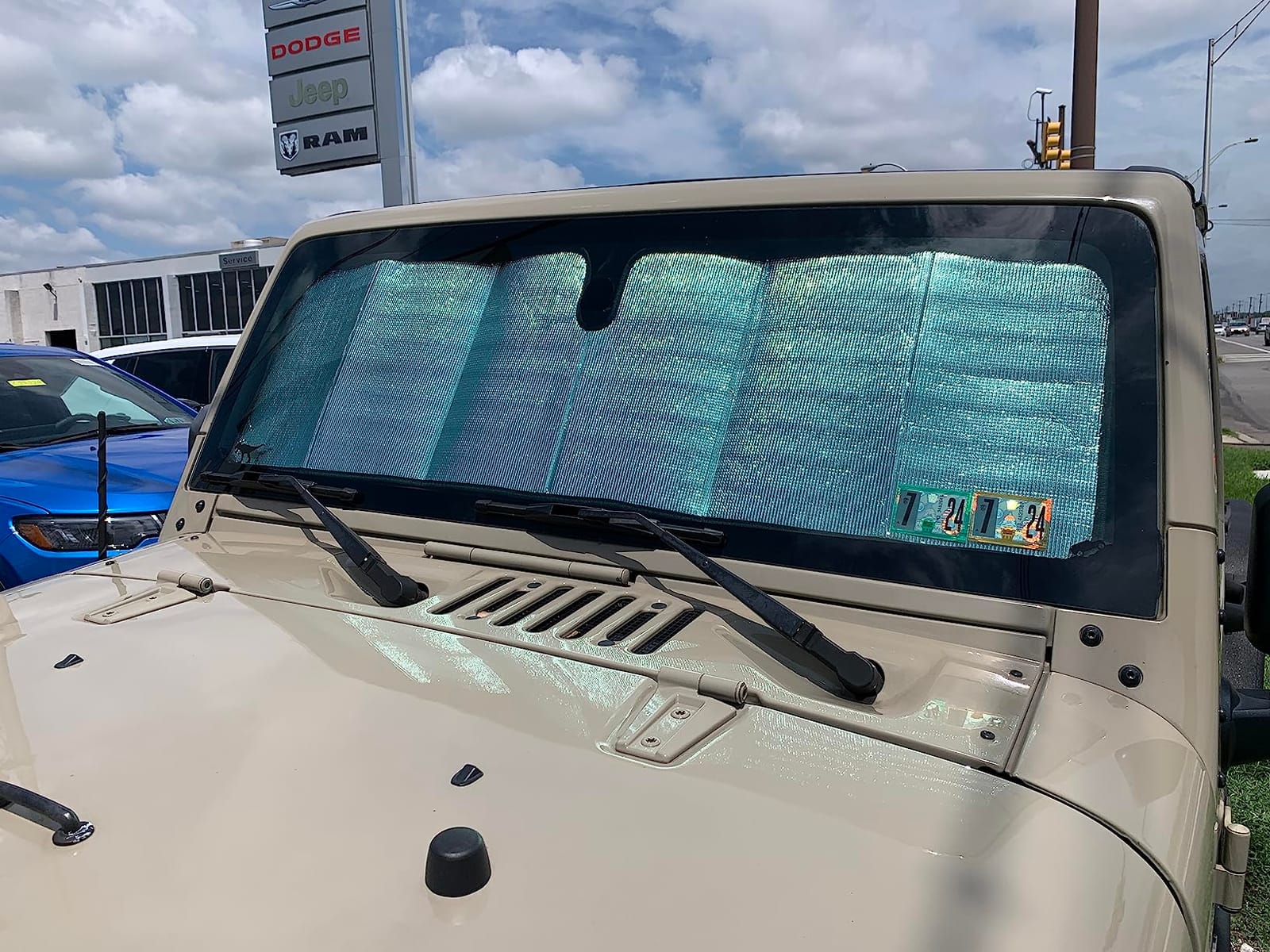 Windshield Sunshade Sun Shade Heat Shield Sun Visor Mat Compatible with Jeep Wrangler Rubicon Sahara TJ JK JKU 2 Door & 4 Door customer photo 1
