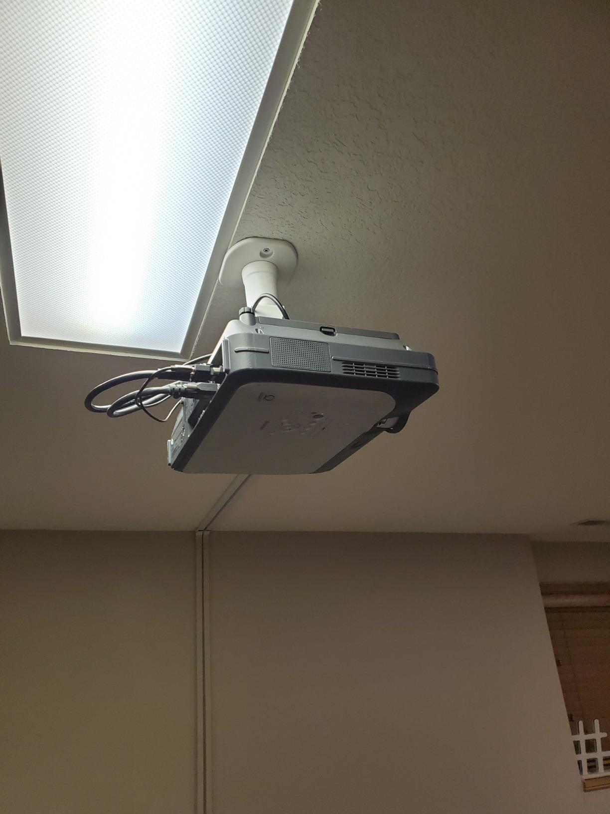 Full Motion Universal Ceiling Projector Mount Bracket with Adjustable Height and Extendable Arms Rotating Swivel Mount for Home and Office Projector (Black) customer photo 2