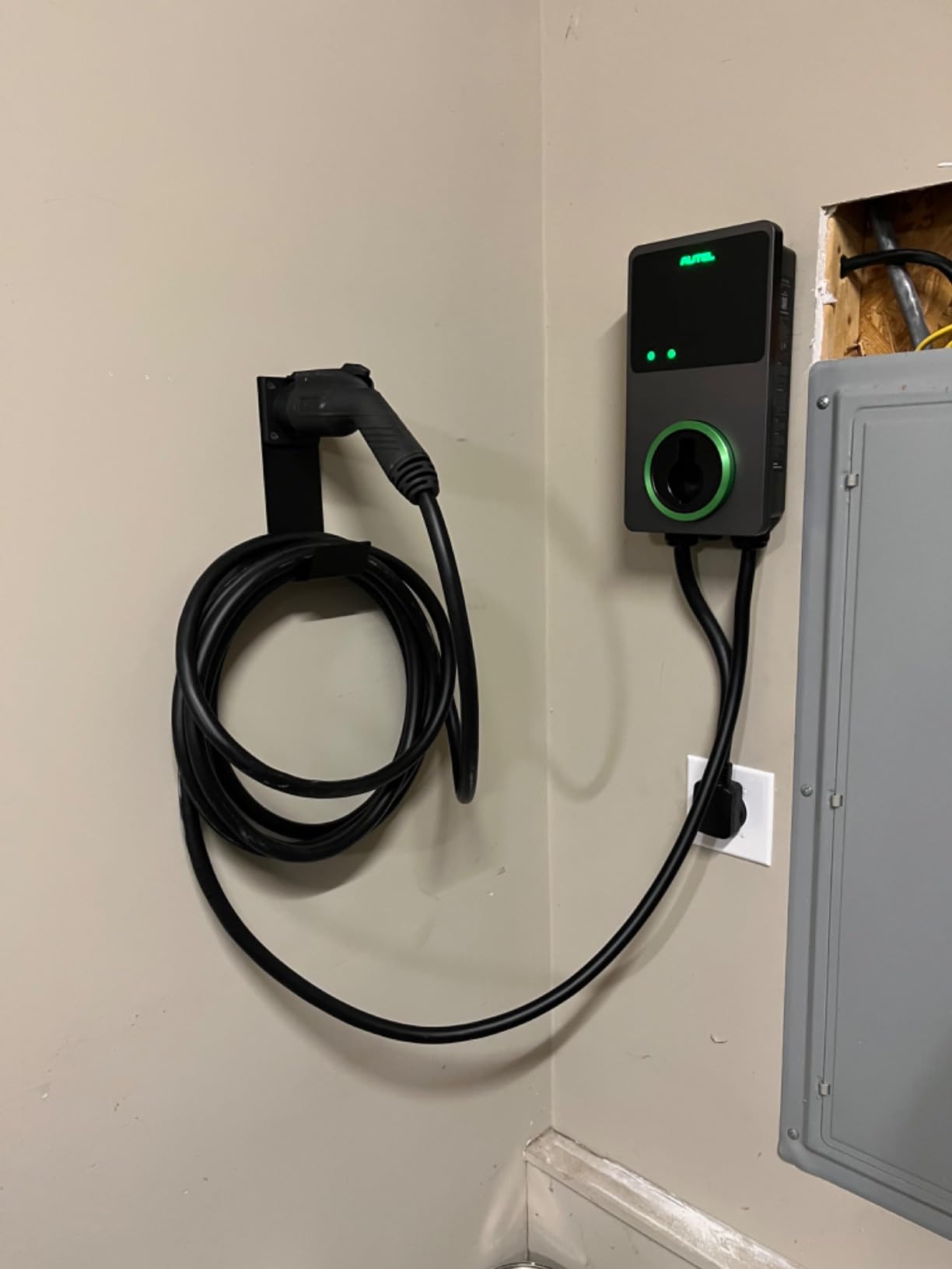 Lectron Electric Vehicle Charger Nozzle Holster Dock & J-Hook Combo for All J1772 Evs customer photo 2
