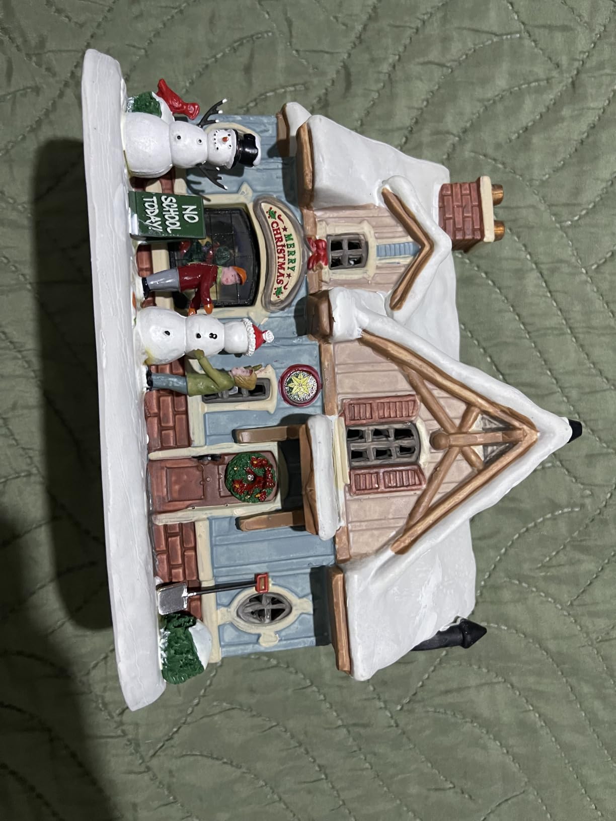 Lemax 85356 Caddington Village Lighted Building: Snow Day! customer photo 1