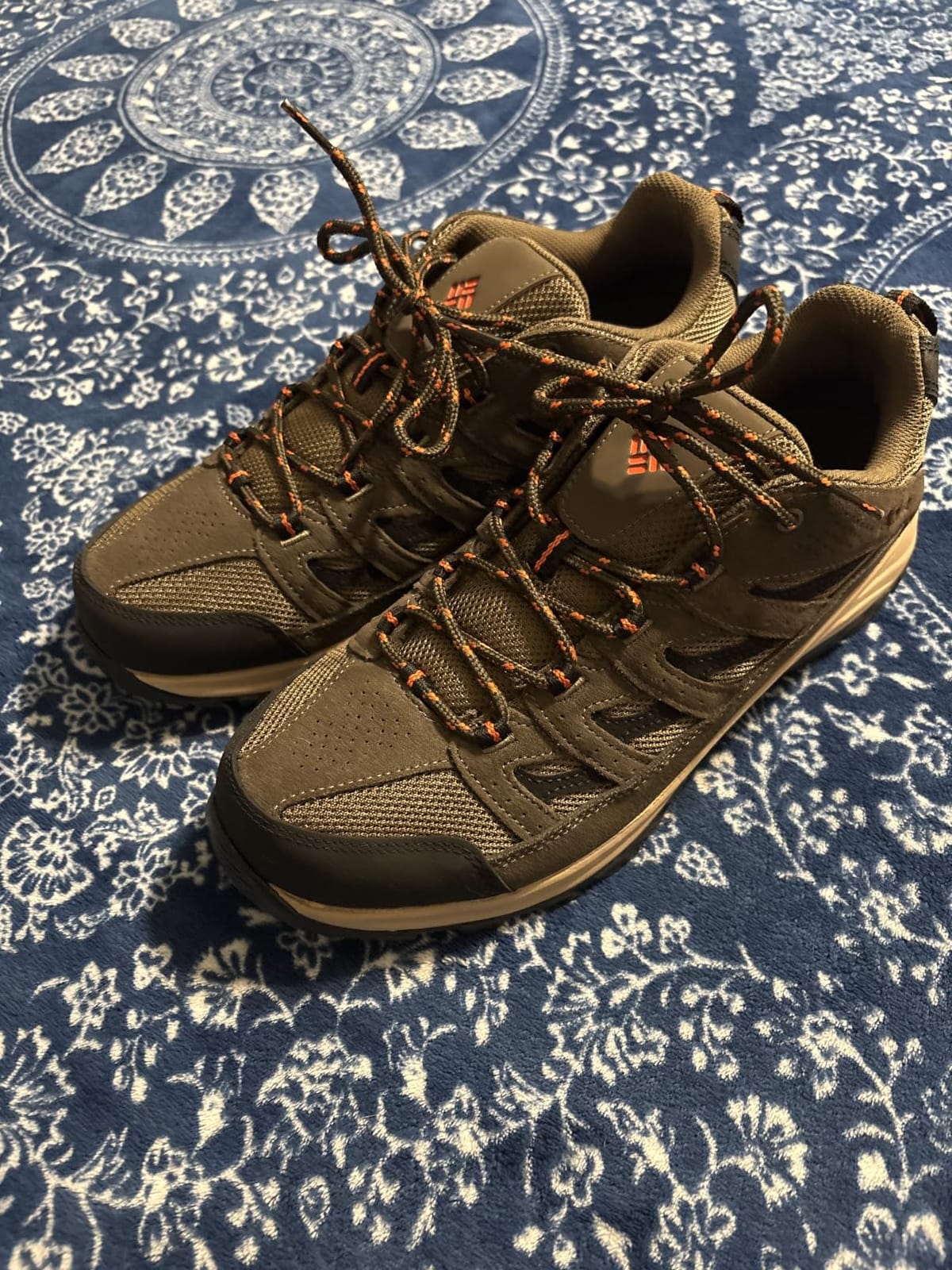 Columbia Men’s Crestwood Hiking Boots customer photo 2