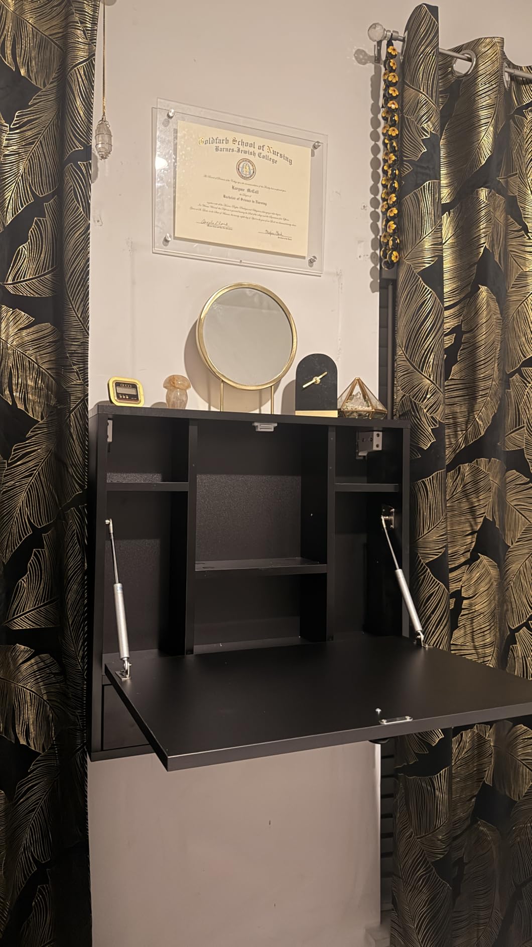 Tangkula Folding Wall Table, Floating Desk customer photo 1