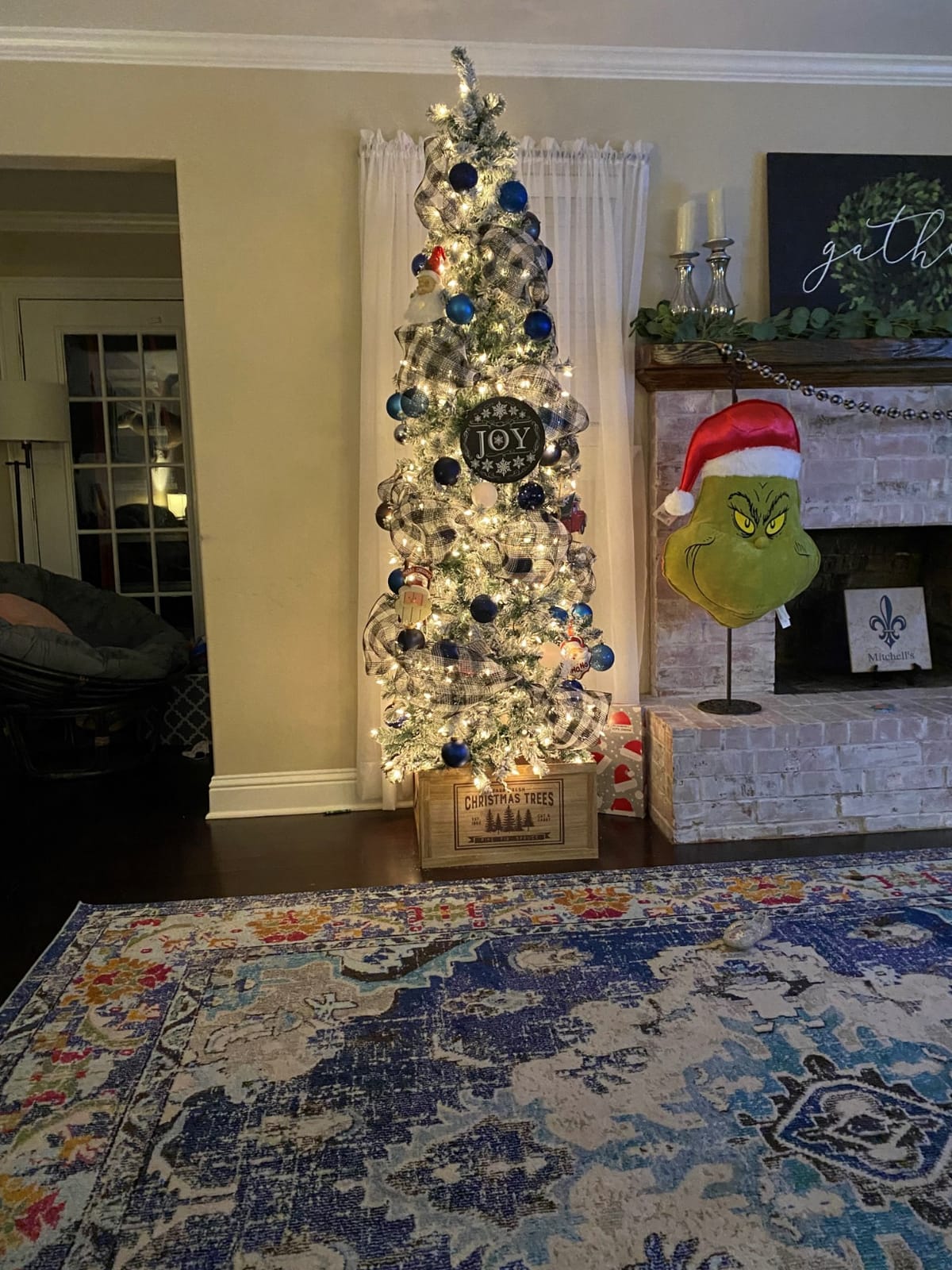 Best Choice Products 7.5ft Flocked Pencil Christmas Tree w/Twinkling LEDs, Pre-Lit Slim Artificial Holiday Decoration, Lighted Skinny w/Base, 350 Lights, 641 Tips, Warm White Lights customer photo 1