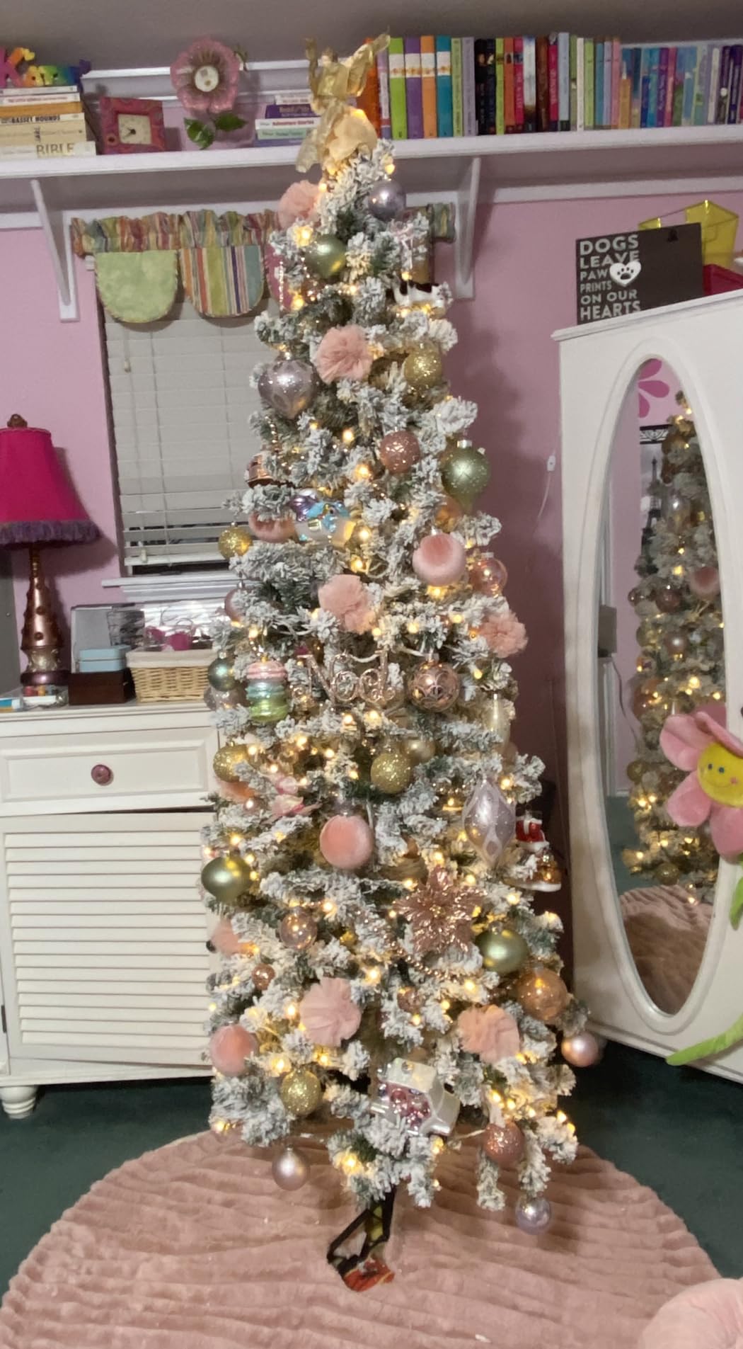 Best Choice Products 7.5ft Flocked Pencil Christmas Tree w/Twinkling LEDs, Pre-Lit Slim Artificial Holiday Decoration, Lighted Skinny w/Base, 350 Lights, 641 Tips, Warm White Lights customer photo 2