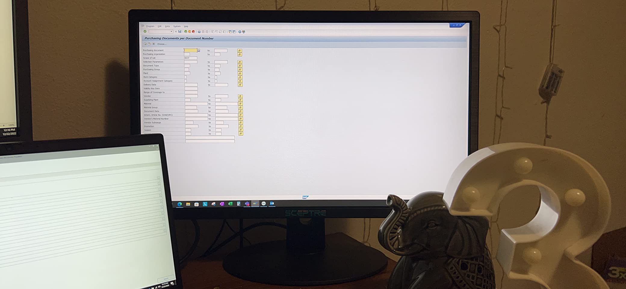 Sceptre 22-Inch 75Hz 1080p LED Monitor HDMI VGA Build-in Speakers, Brushed Black 2019 (E225W-19203S),Metal Black customer photo 1