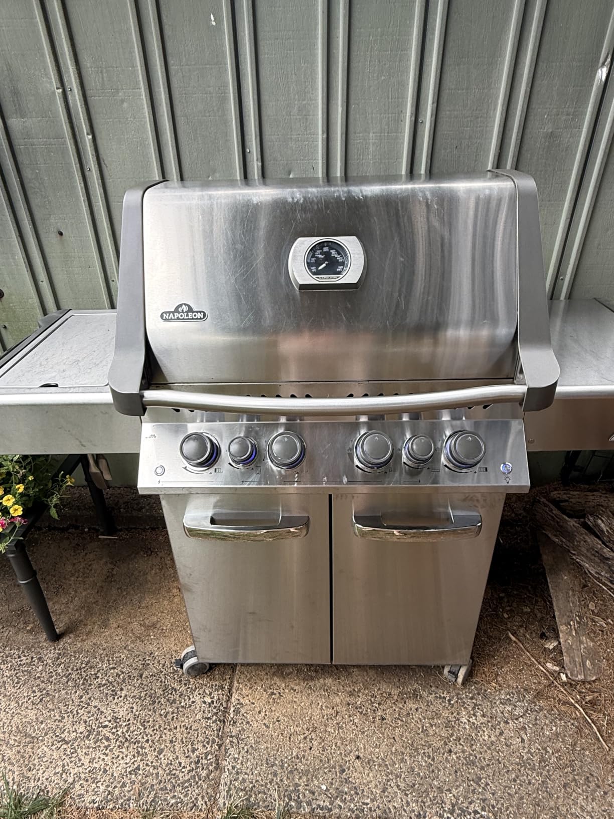 Napoleon P500RSIBPSS-3 Prestige 500 RSIB Propane Gas Grill, sq. in + Infrared Side and Rear Burner, Stainless Steel customer photo 1