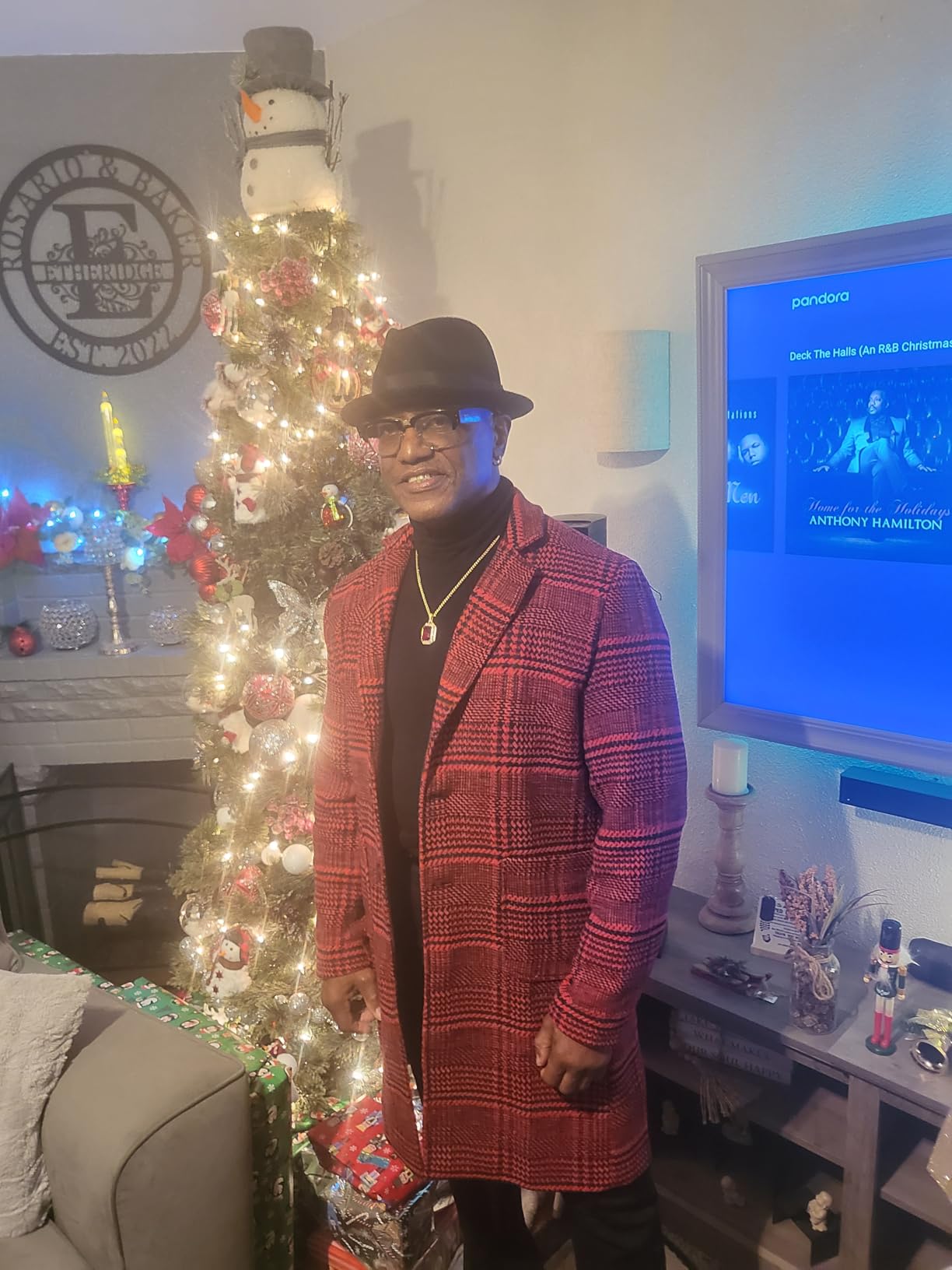 Men's Wool Blend Trench Coat Single Breasted Plaid Pea Coat customer photo 1