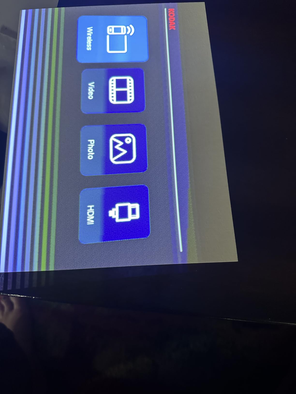 KODAK Luma 150 Mini Projector, 1080p Input, Battery customer photo 2