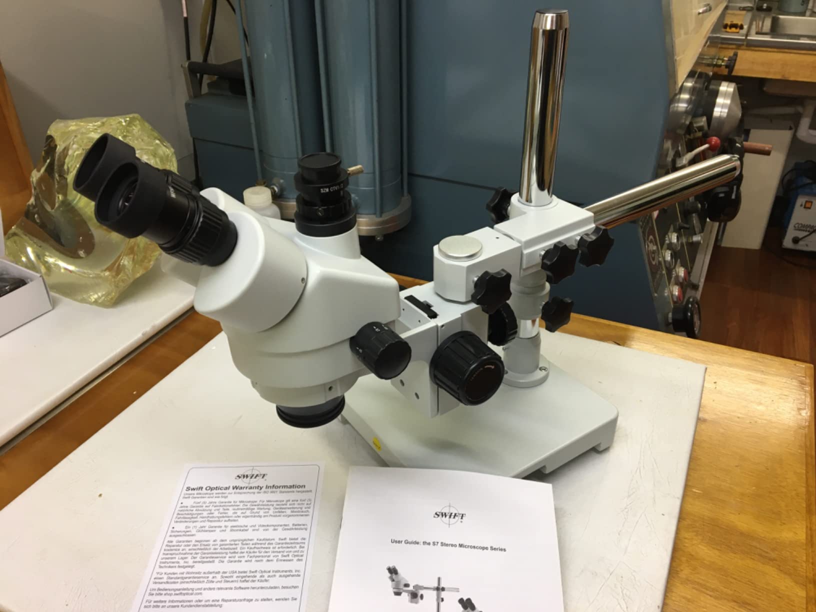 SWIFT S7 7X-45X Trinocular Stereo Microscope with Wide-Field 10X Eyepieces,0.7X-4.5X Zoom Objective Lens, Single-Arm Boom Stand, and 56-Bulb LED Ring Light customer photo 2