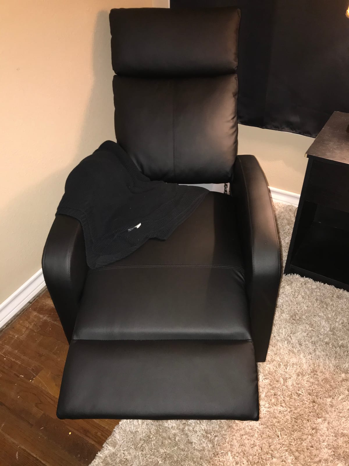 Tuoze Recliner Chair for Adults, Black PU Leather Modern Reclining Recliner customer photo 1
