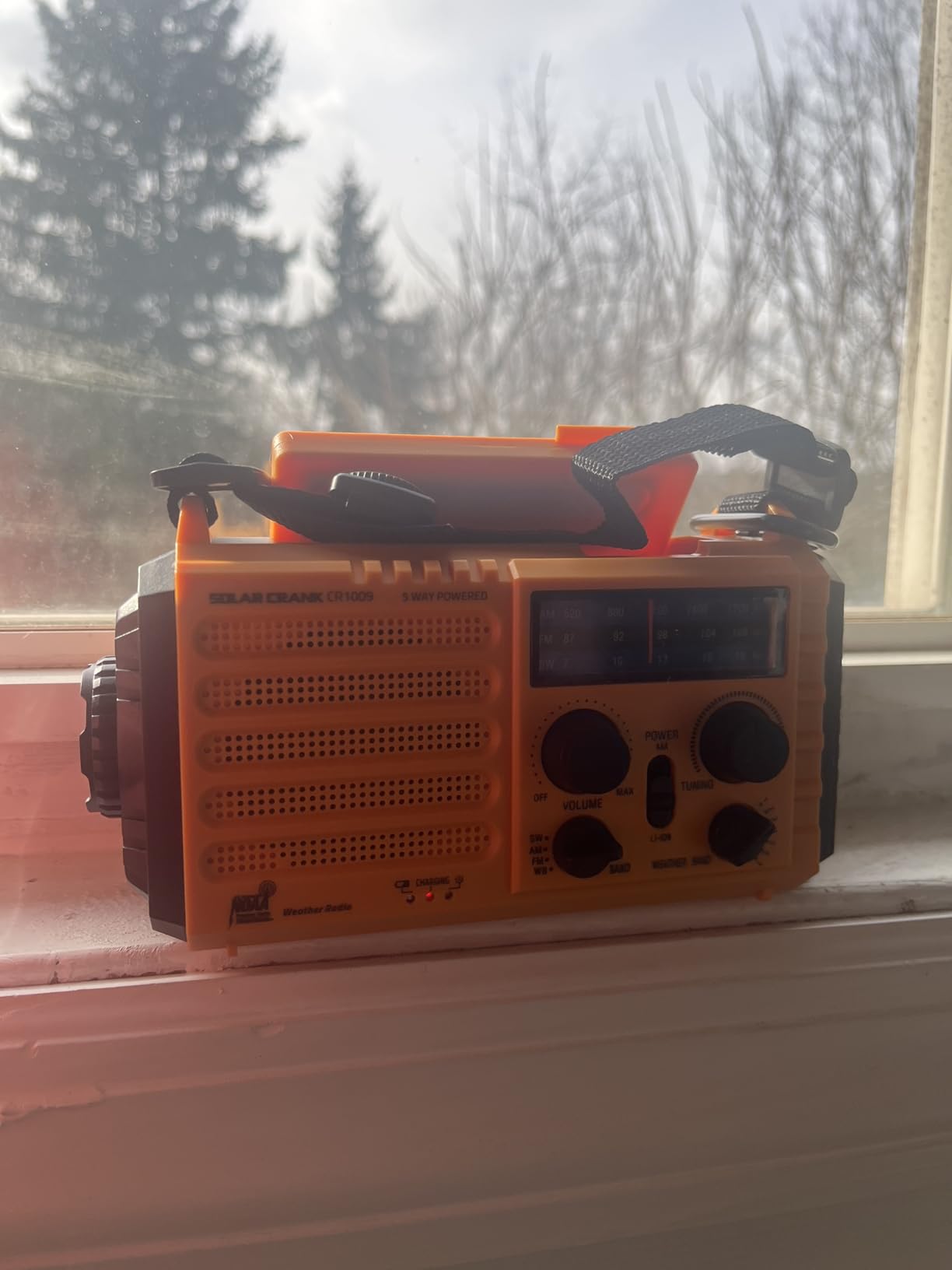NOAA Weather Radio, Hand Crank Emergency Radio Solar Battery Operated AM FM customer photo 2