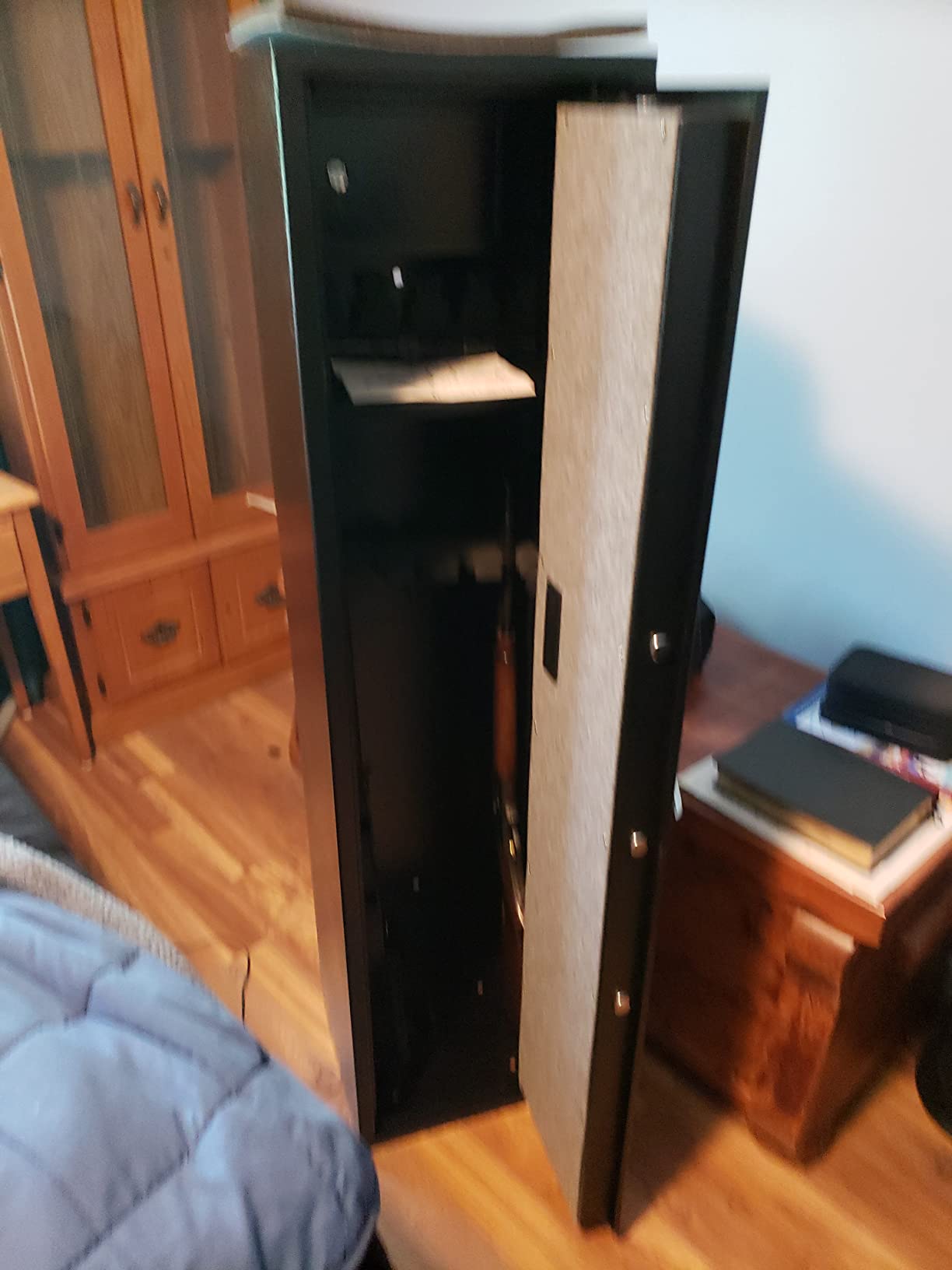 BBRKIN Large Rifle Safe, Long Gun Safe for Rifle Shotgun for Home, Quick Access 5-6 Gun Storage Cabinet with a Handgun Lock Box and a Removable Shelf, Silent Mode (PIN Code Version) customer photo 1
