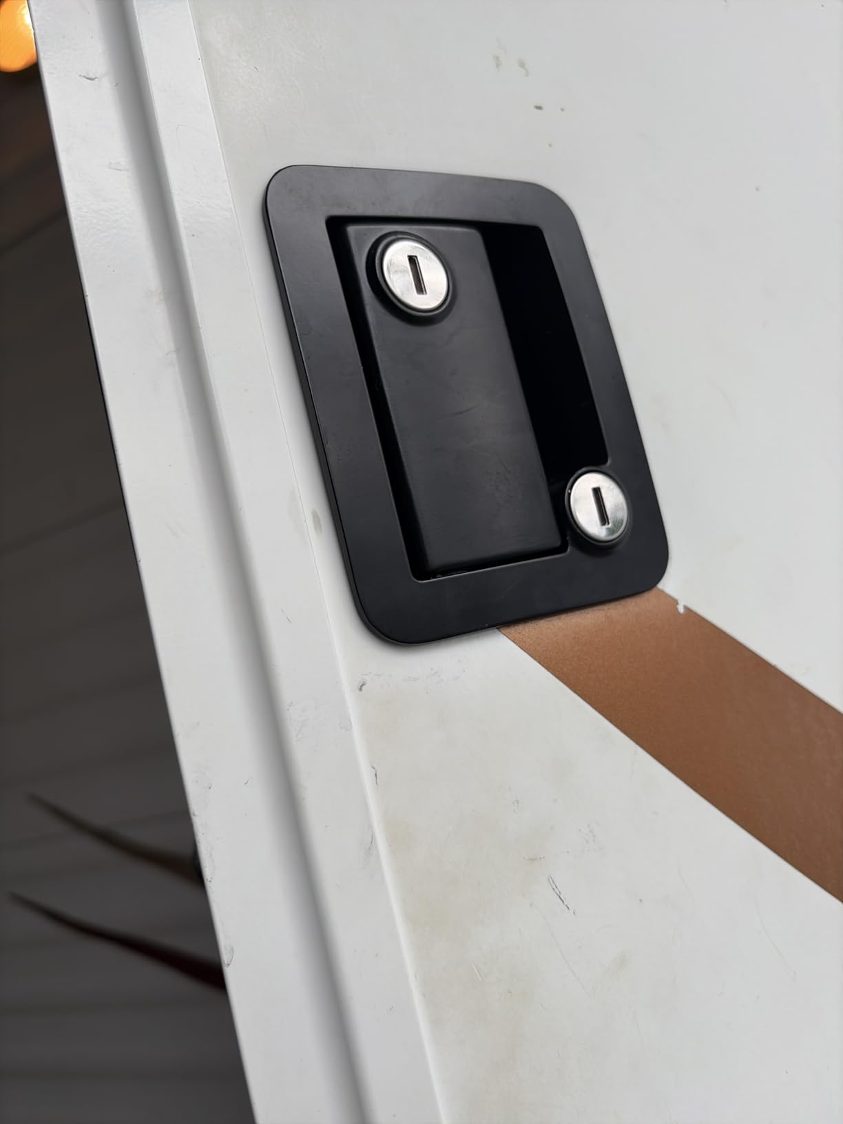 Kohree RV Door Lock Replacement with Paddle Deadbolt, 100% Zinc Alloy customer photo 2