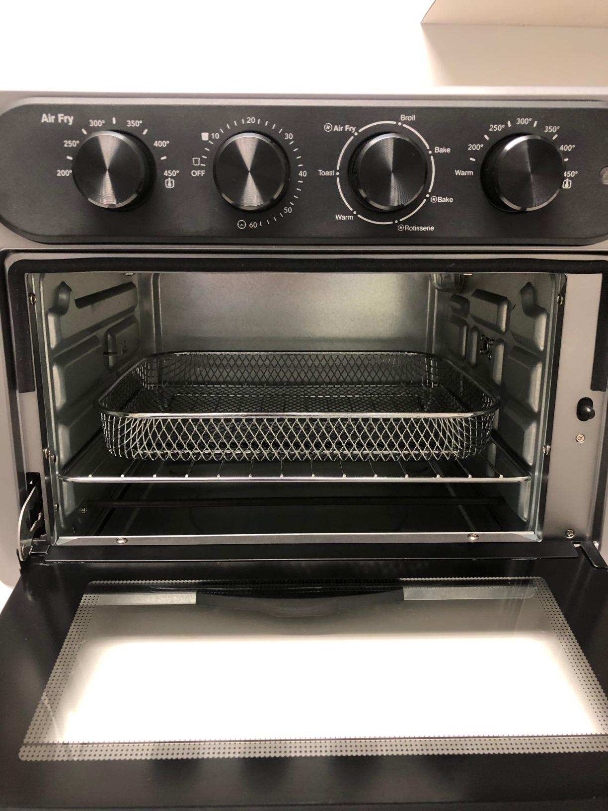 Dash Chef Series 7 in 1 Convection Toaster Oven Cooker, Rotisserie + Electric Air Fryer with Non-stick Fry Basket, Baking Pan & Rack, Skewers, Drip Tray & Recipe Book, 23L, Graphite customer photo 2