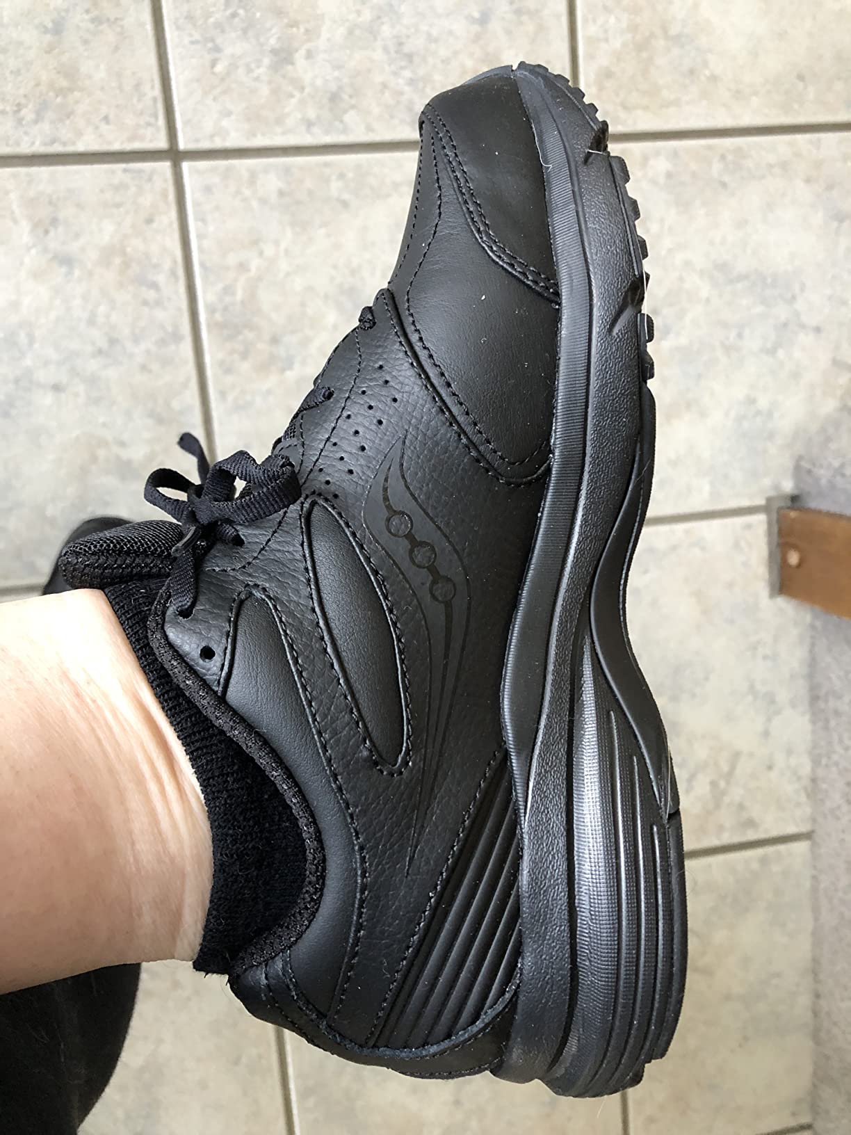 Saucony Women's Integrity Walker 3 Walking Shoe customer photo 1