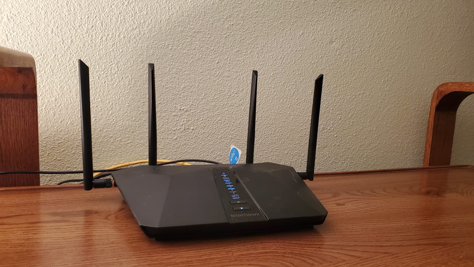 NETGEAR Nighthawk 6-Stream AX5400 WiFi 6 Router (RAX50) - AX5400 Dual Band Wireless Speed (Up to 5.4 Gbps) | 2,500 sq. ft. Coverage customer photo 2
