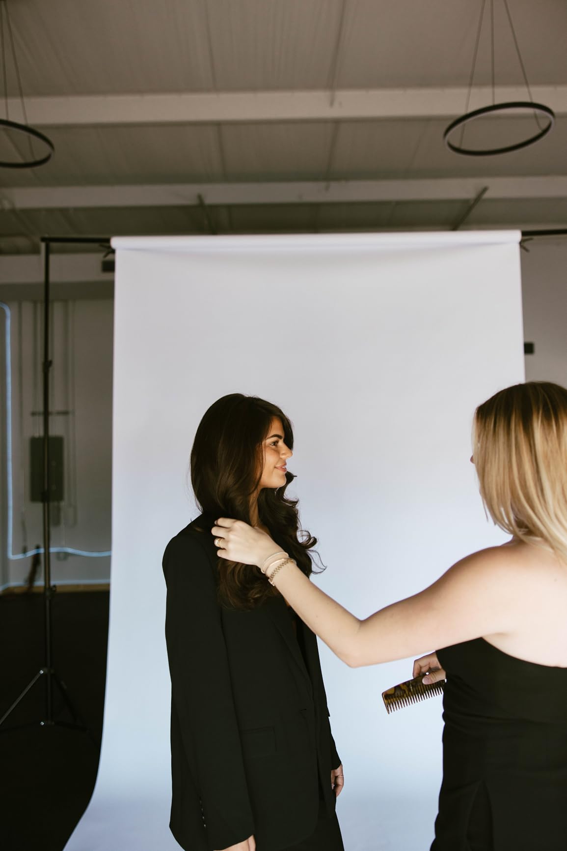 HYJ-INC 10 x 10Ft Photo Video Studio Heavy Duty Adjustable Muslin Backdrop Stand Background Support System Kit for Photography with Carrying Bag,4 Pcs Spring Clamps customer photo 1