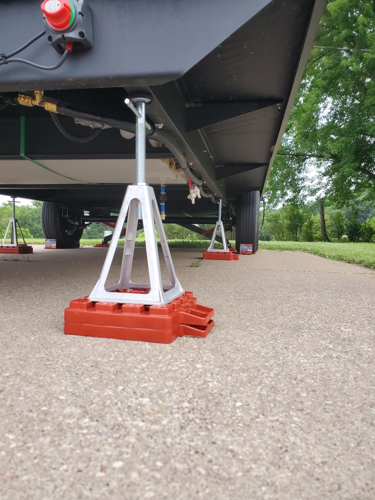 RVGUARD RV Stack Jacks 4 Pack, 6000 Lbs Aluminum Stabilizer Jacks customer photo 1
