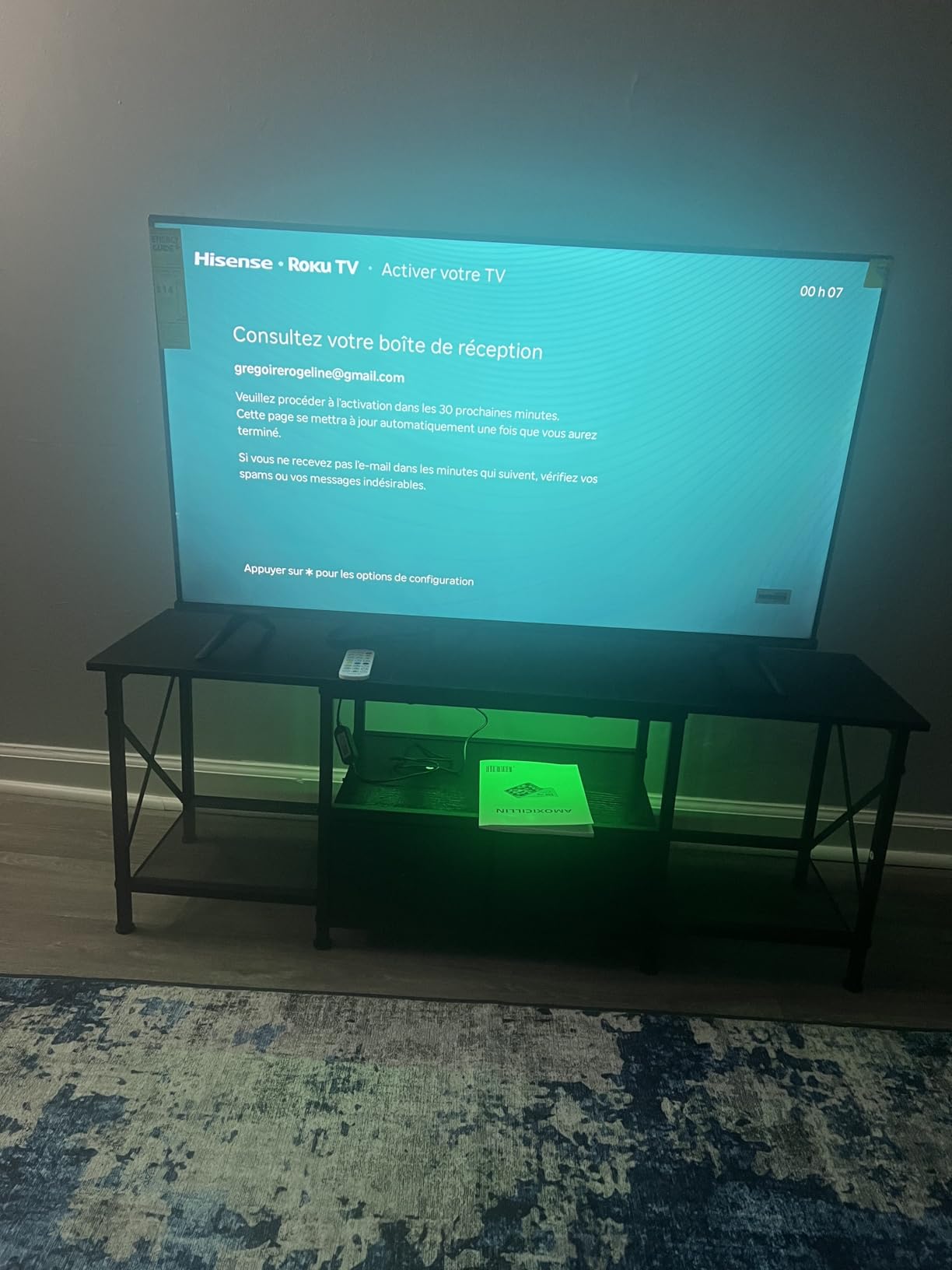 Hisense 40-Inch Class H4 Series LED Roku Smart TV with Alexa Compatibility (40H4F, 2020 Model) customer photo 1
