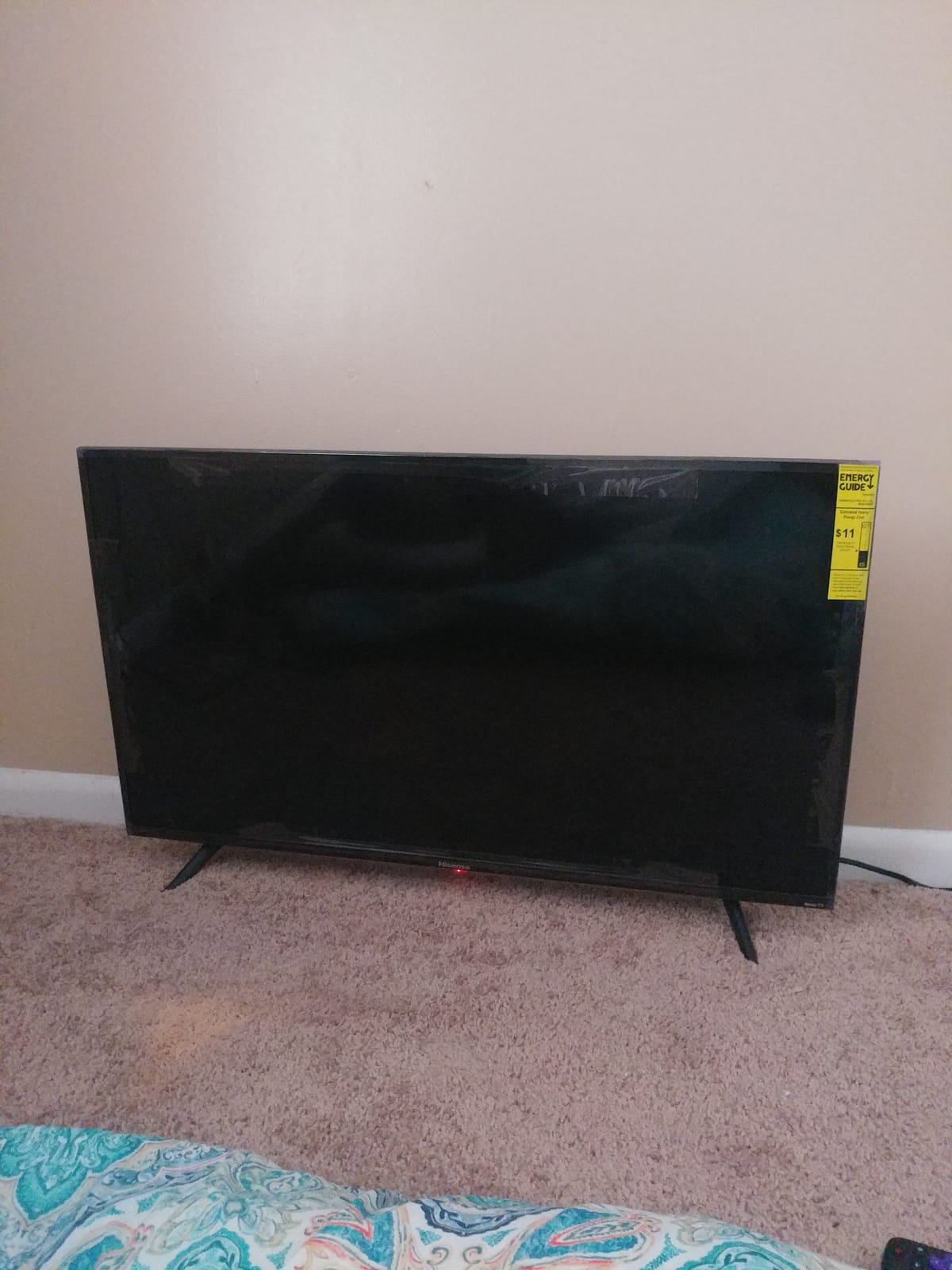 Hisense 40-Inch Class H4 Series LED Roku Smart TV with Alexa Compatibility (40H4F, 2020 Model) customer photo 2
