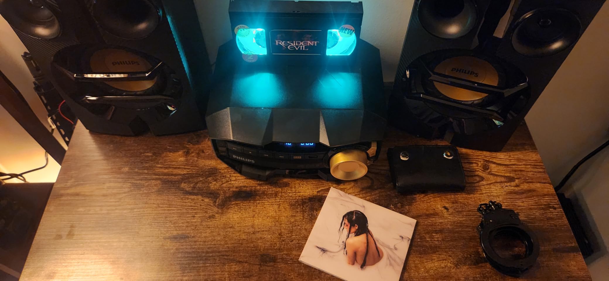 PHILIPS FX10 Bluetooth Stereo System for Home with CD Player , MP3, USB, FM Radio, Bass Reflex Speaker, 230 W, Remote Control Included customer photo 2
