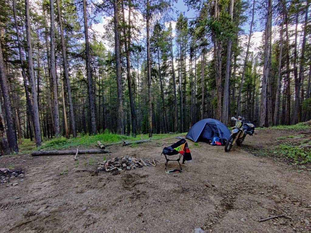 Bessport Camping Tent 1/2 Person Tent Waterproof Two Doors Backpacking Tent Easy Setup Lightweight for Outdoor, Hiking Mountaineering Travel customer photo 1