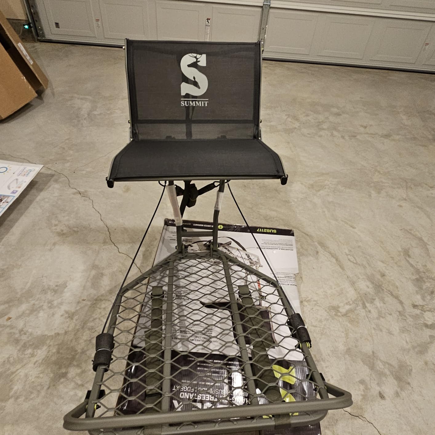 Summit Treestands Ledge XT Hang-on Tree Stand | Lightweight | Folding Comfort-Mesh Seat (SU82117),Black customer photo 1